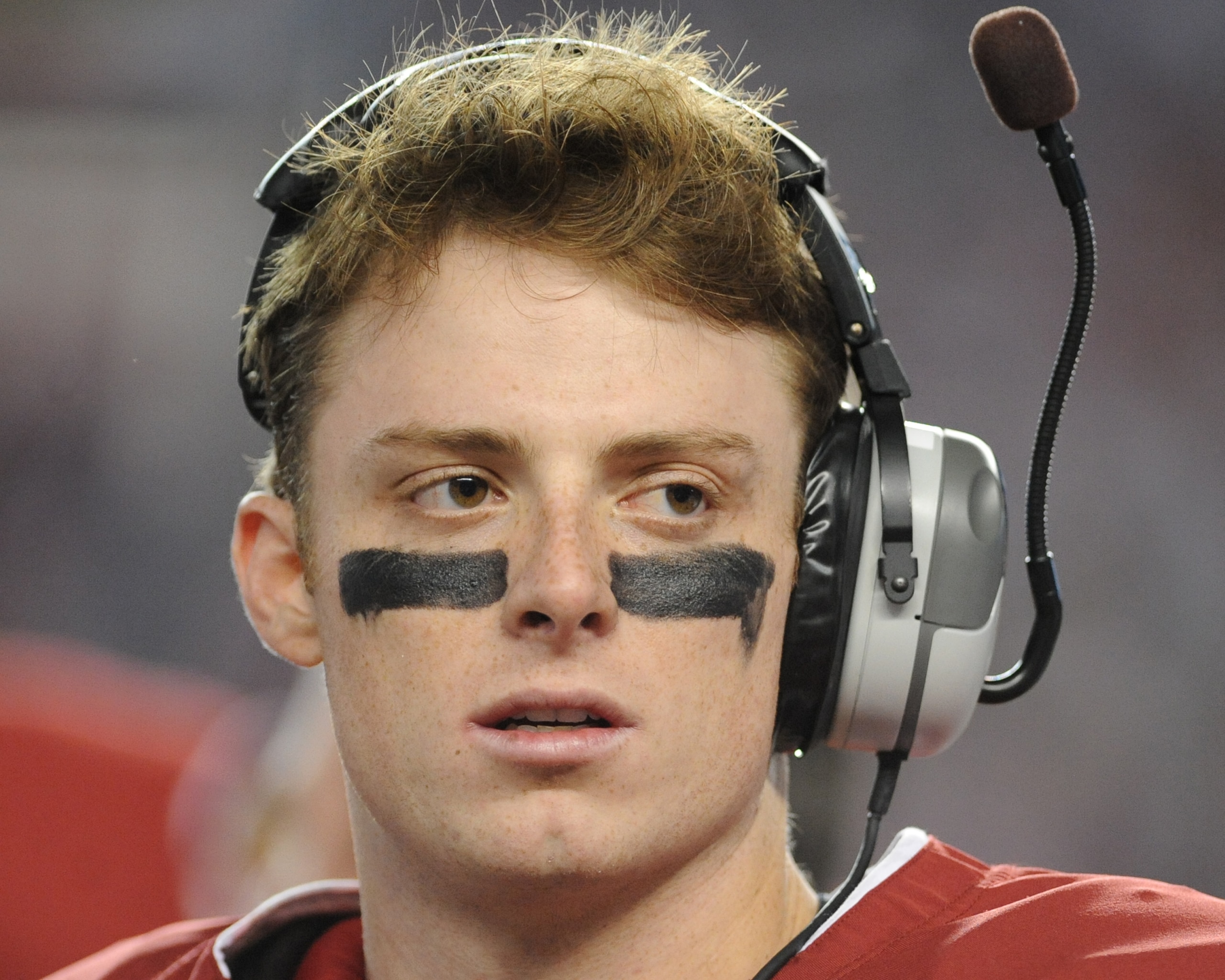 TUSCALOOSA, AL - NOVEMBER 13: Quarterback Greg McElroy #12 of the Alabama Crimson Tide watches play against the Mississippi State Bulldogs November 13, 2010 at Bryant-Denny Stadium in Tuscaloosa, Alabama.  (Photo by Al Messerschmidt/Getty Images)