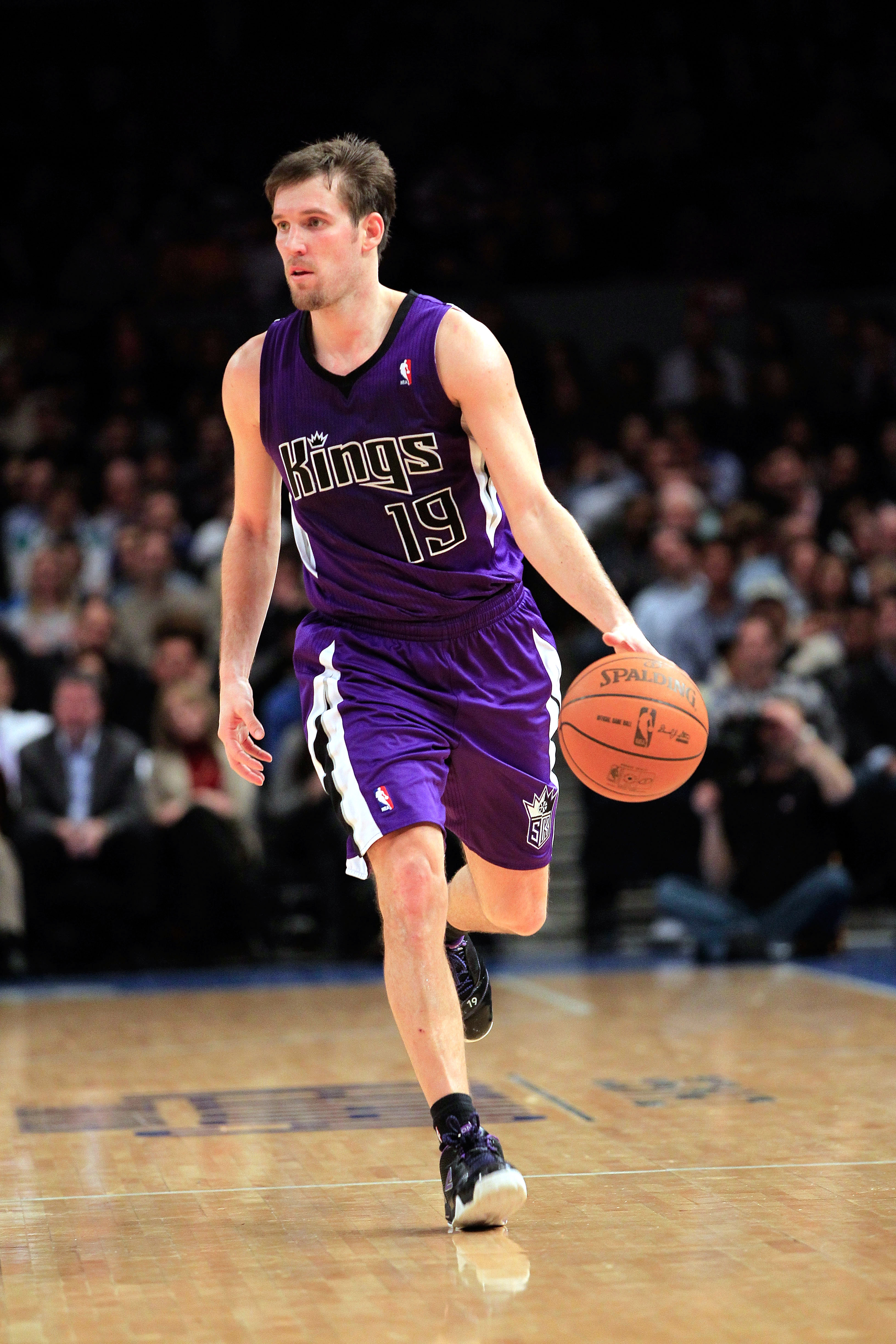 NEW YORK, NY - JANUARY 14: Beno Udrih #19 of the Sacramento Kings dribbles the ball against the New York Knicks at Madison Square Garden on January 14, 2011 in New York City. NOTE TO USER: User expressly acknowledges and agrees that, by downloading and or