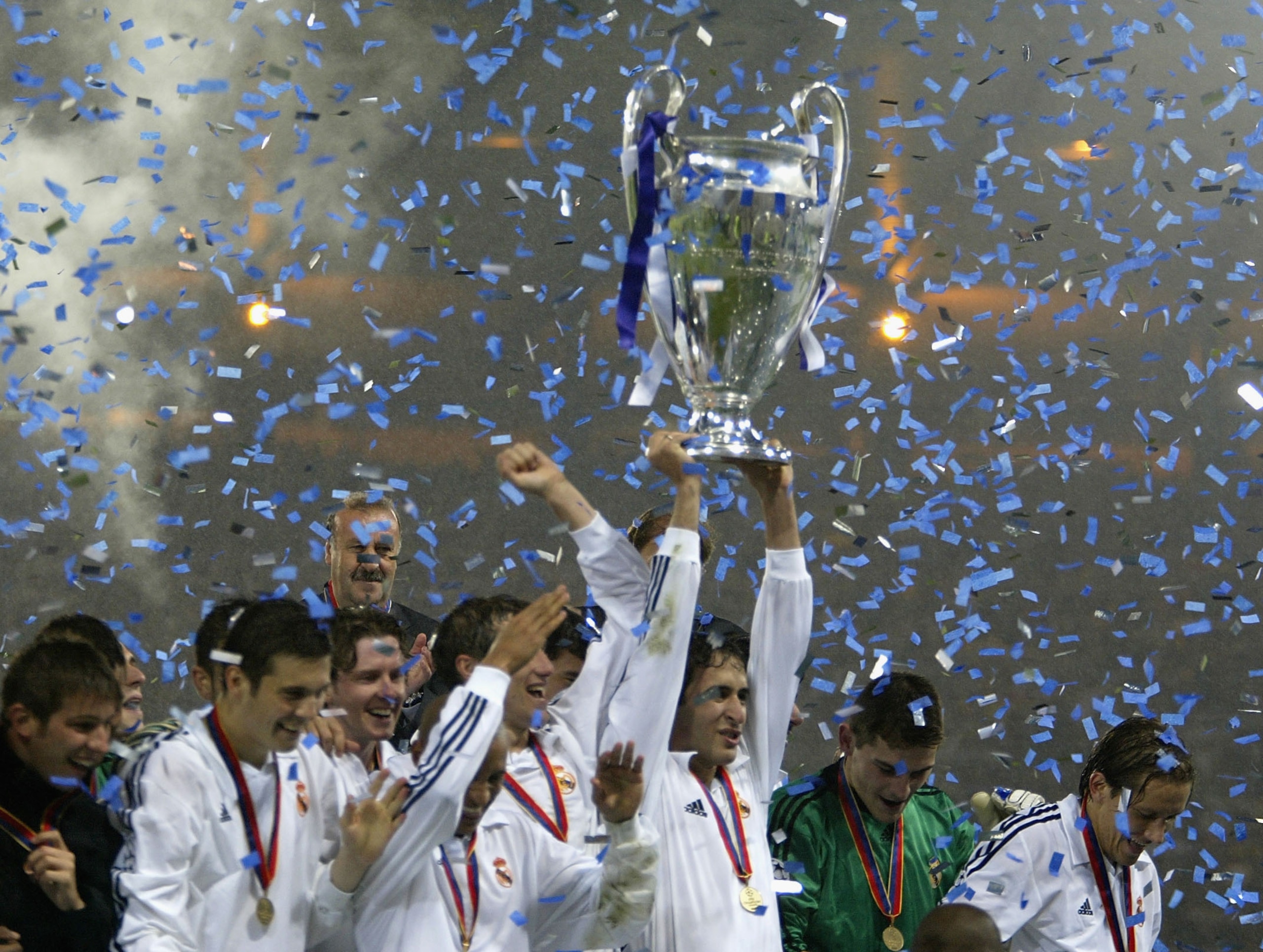 GLASGOW, GREAT BRITAIN - May 15:  Raul of Real Madrid lifts the trophy after victory in the UEFA Champions League Final between Real Madrid and Bayer Leverkusen played at Hampden Park, Glasgow on May 15, 2002. (Photo by Gary M Prior/Getty Images)
