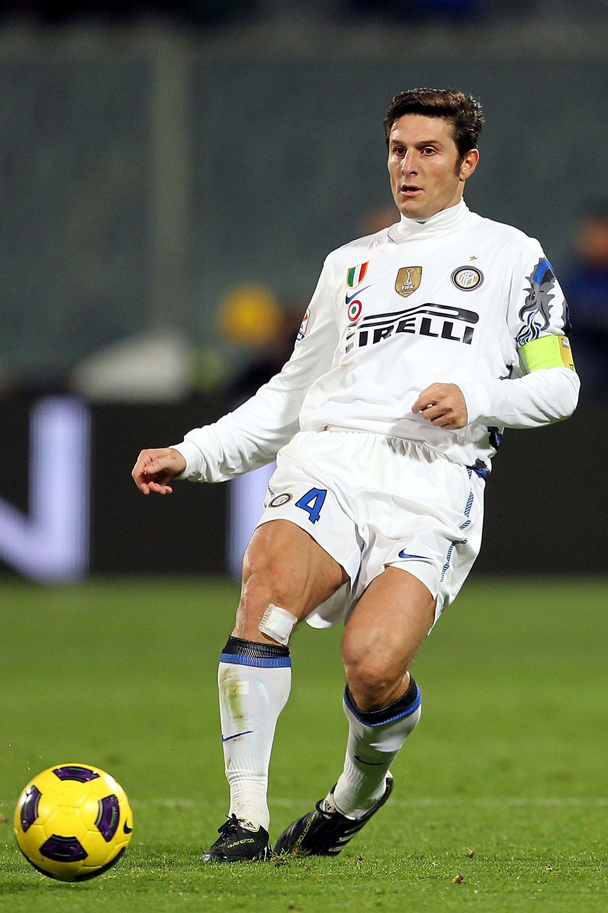 FLORENCE, ITALY - FEBRUARY 16: Xavier Zanetti of FC Internazionale Milano in action during the Serie A match between ACF Fiorentina and FC Internazionale Milano at Stadio Artemio Franchi on February 16, 2011 in Florence, Italy.  (Photo by Gabriele Maltint