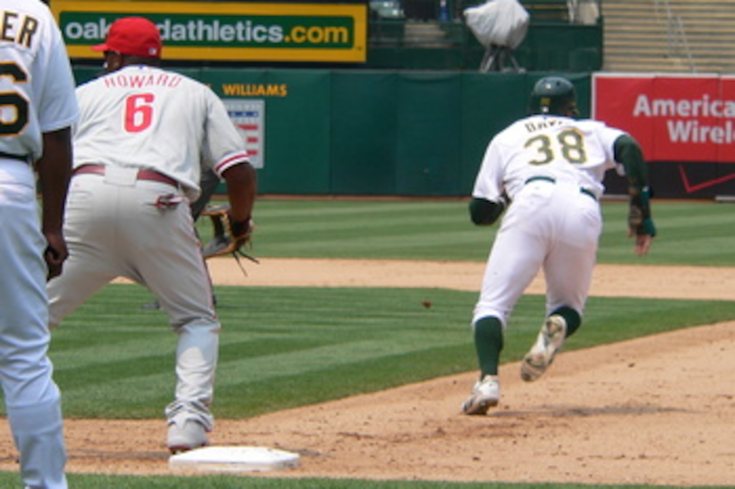 Davis brings much-needed speed to a Blue Jays squad that ranked 28th in steals in 2010.