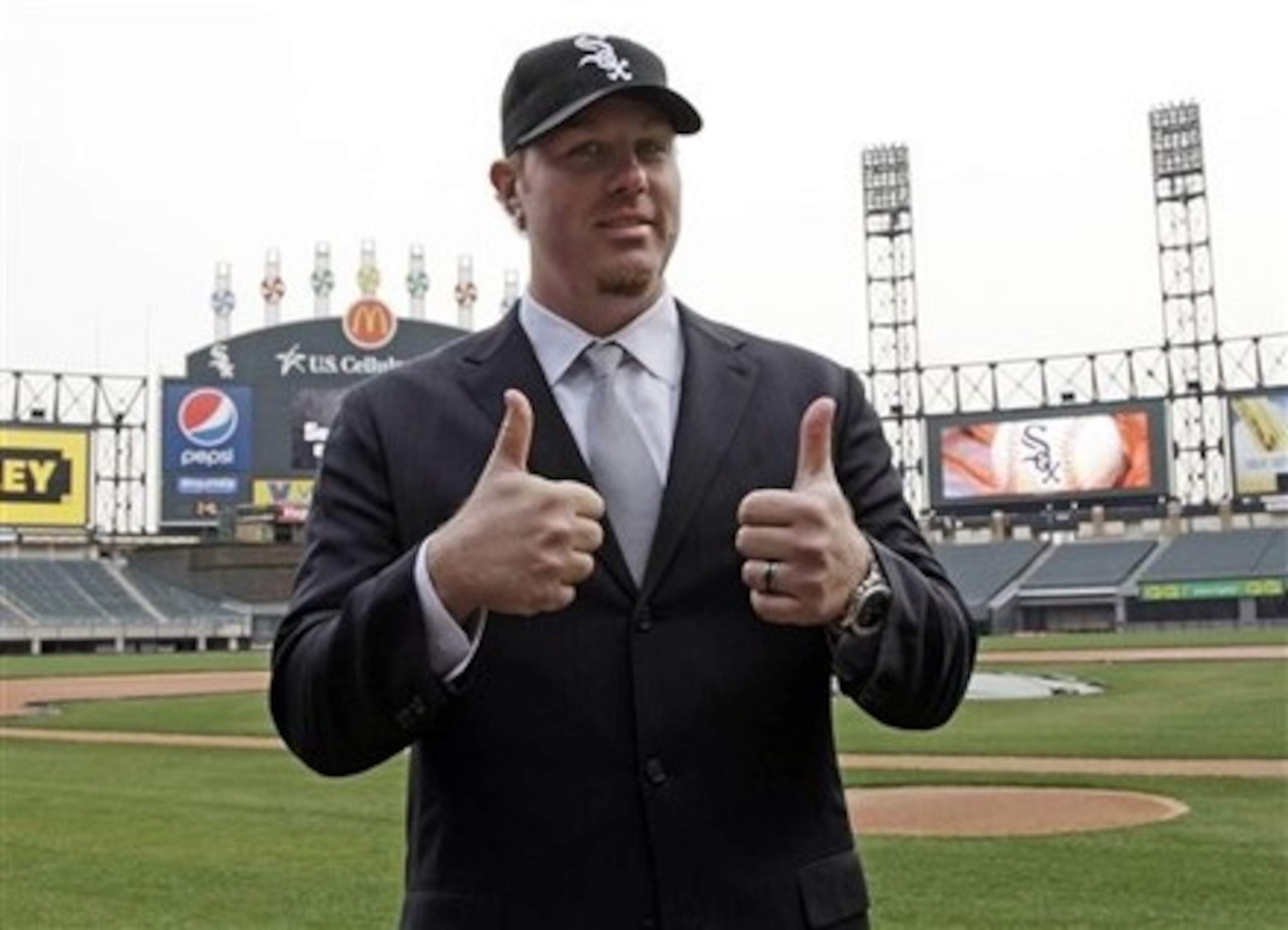 Adam Dunn should be in store for yet another 40-homer season on the South Side in 2011.