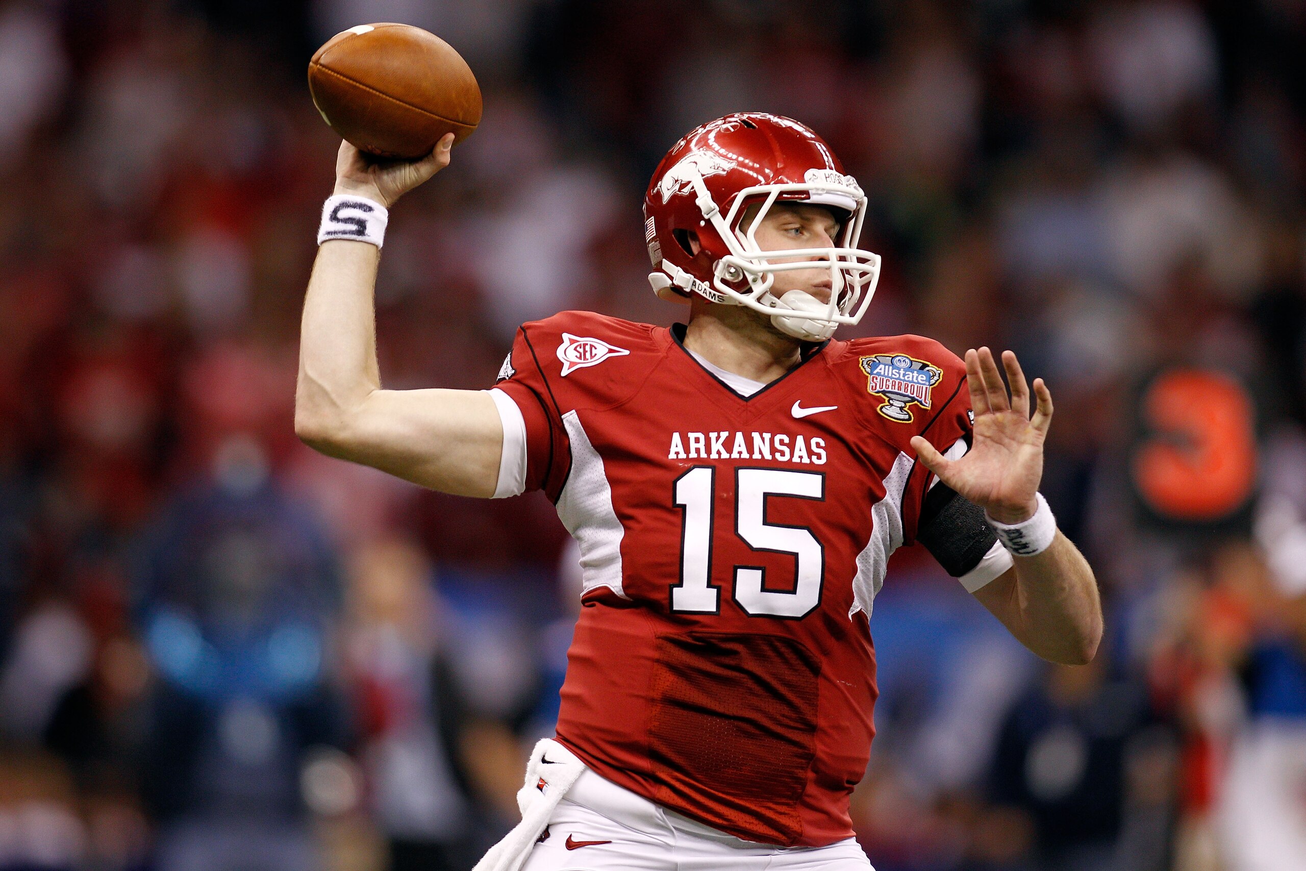 NEW ORLEANS, LA - JANUARY 04:  Ryan Mallett #15 of the Arkansas Razorbacks looks to pass against the Ohio State Buckeyes during the Allstate Sugar Bowl at the Louisiana Superdome on January 4, 2011 in New Orleans, Louisiana.  (Photo by Chris Graythen/Gett