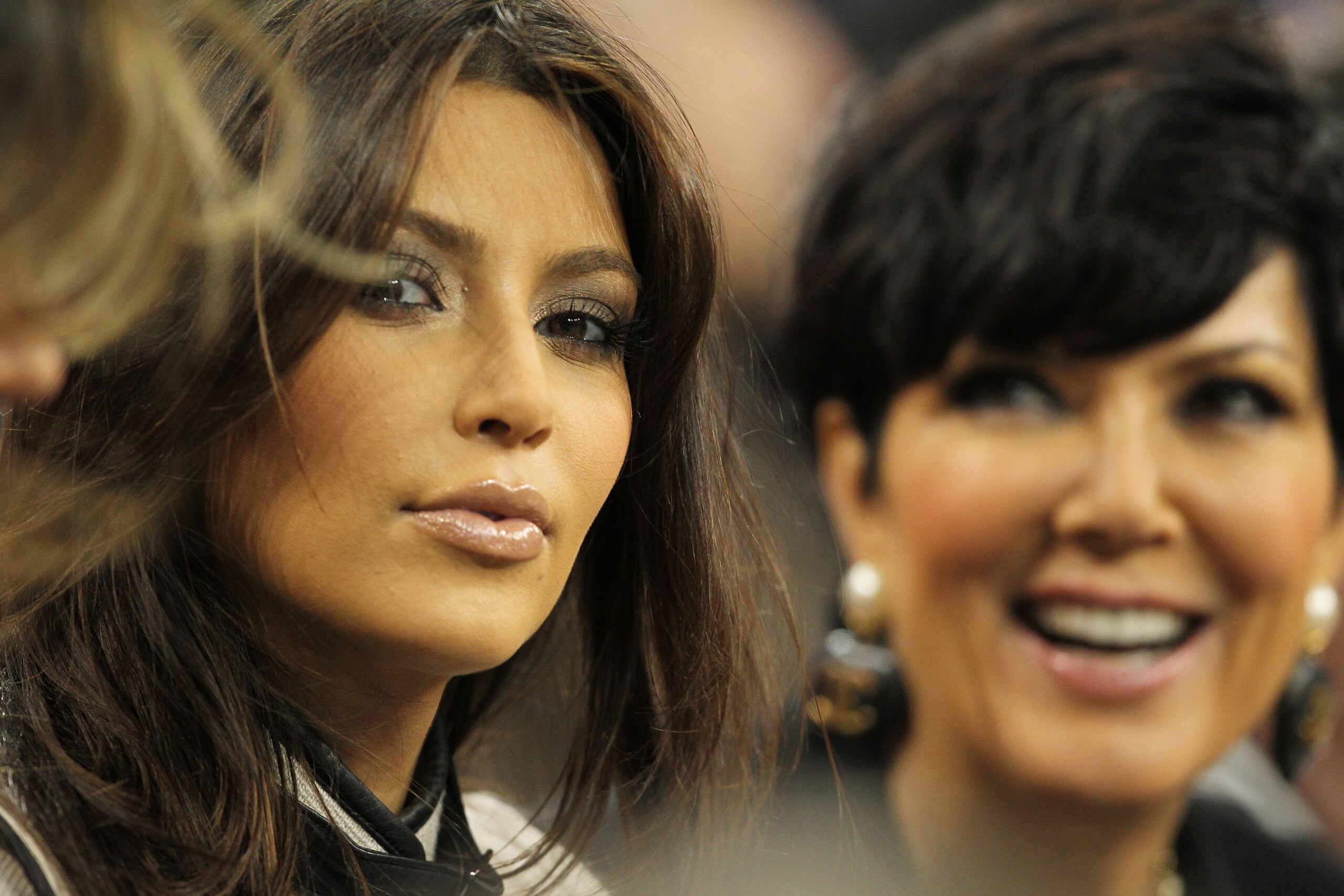 NEW YORK - SEPTEMBER 09:  Kim Kardashian (L) and Kris Jenner watch the Fernando Verdasco v Rafael Nadal match during day eleven of the 2010 U.S. Open at the USTA Billie Jean King National Tennis Center on September 9, 2010 in the Flushing neighborhood of
