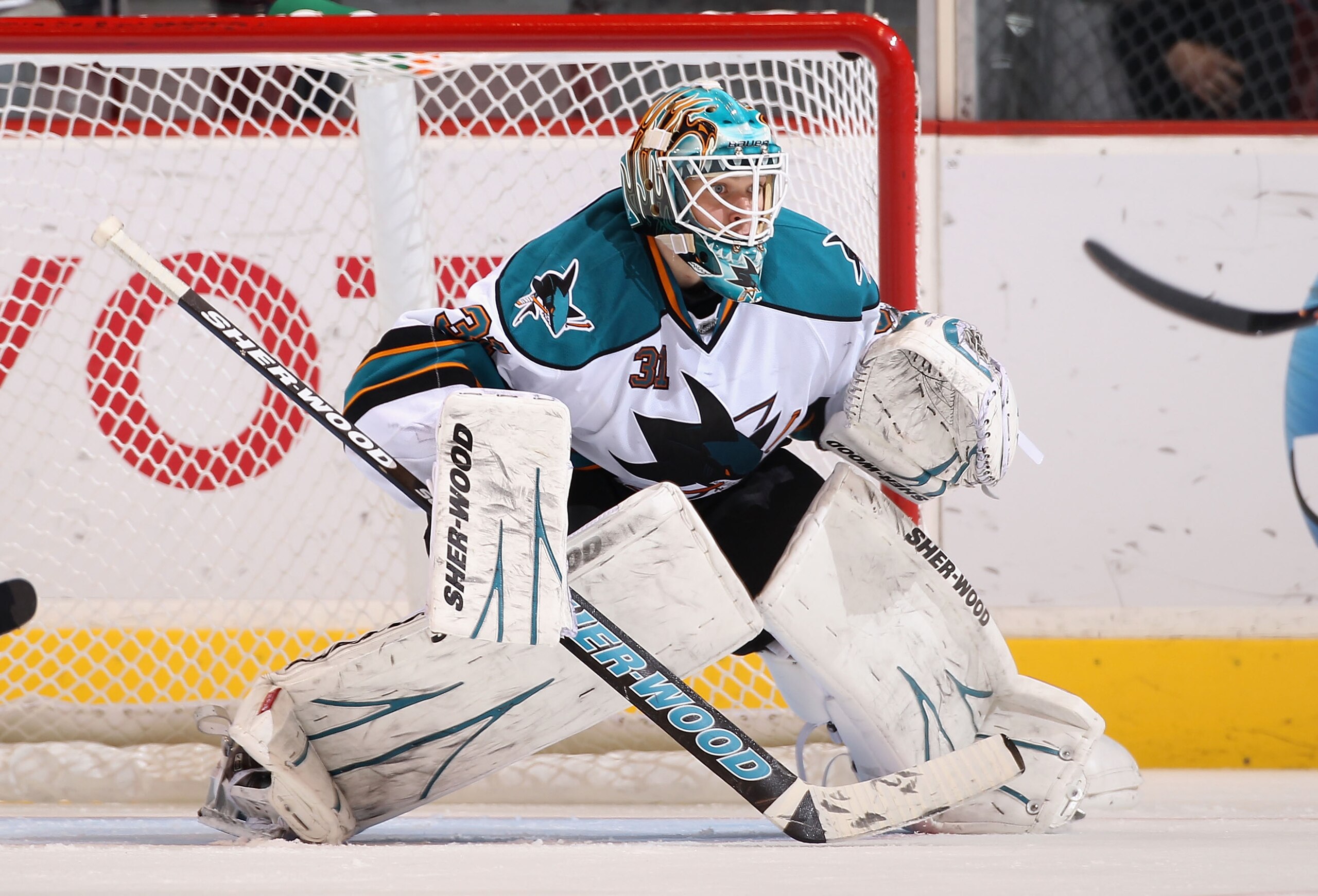 GLENDALE, AZ - JANUARY 17: Goaltender Antti Niemi #31 of the San Jose Sharks in action during the NHL game against the Phoenix Coyotes at Jobing.com Arena on January 17, 2011 in Glendale, Arizona. The Sharks defeated the Coyotes 4-2. (Photo by Christia GLENDALE, AZ - JANUARY 17: Goaltender Antti Niemi #31 of the San Jose Sharks in action during the NHL game against the Phoenix Coyotes at Jobing.com Arena on January 17, 2011 in Glendale, Arizona. The Sharks defeated the Coyotes 4-2. (Photo by Christia