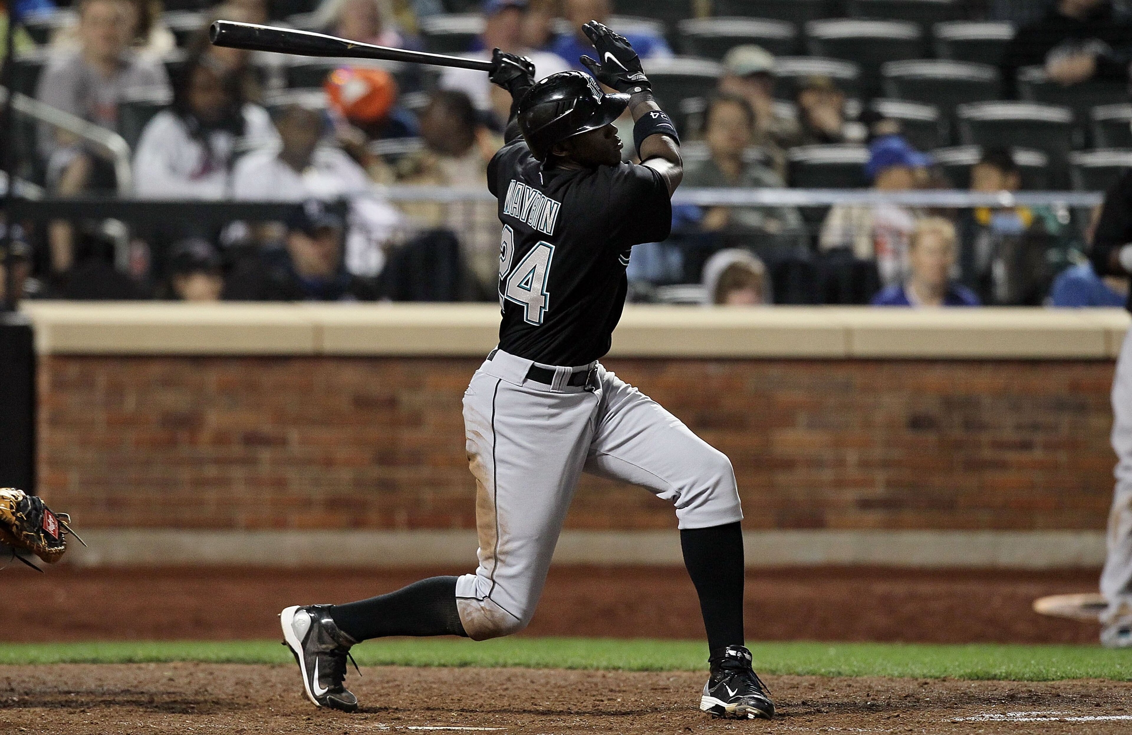 NEW YORK - APRIL 08:  Cameron Maybin #24 of the Florida Marlins bats against the New York Mets on April 8, 2010 at Citi Field in the Flushing neighborhood of the Queens borough of New York City.  (Photo by Jim McIsaac/Getty Images)