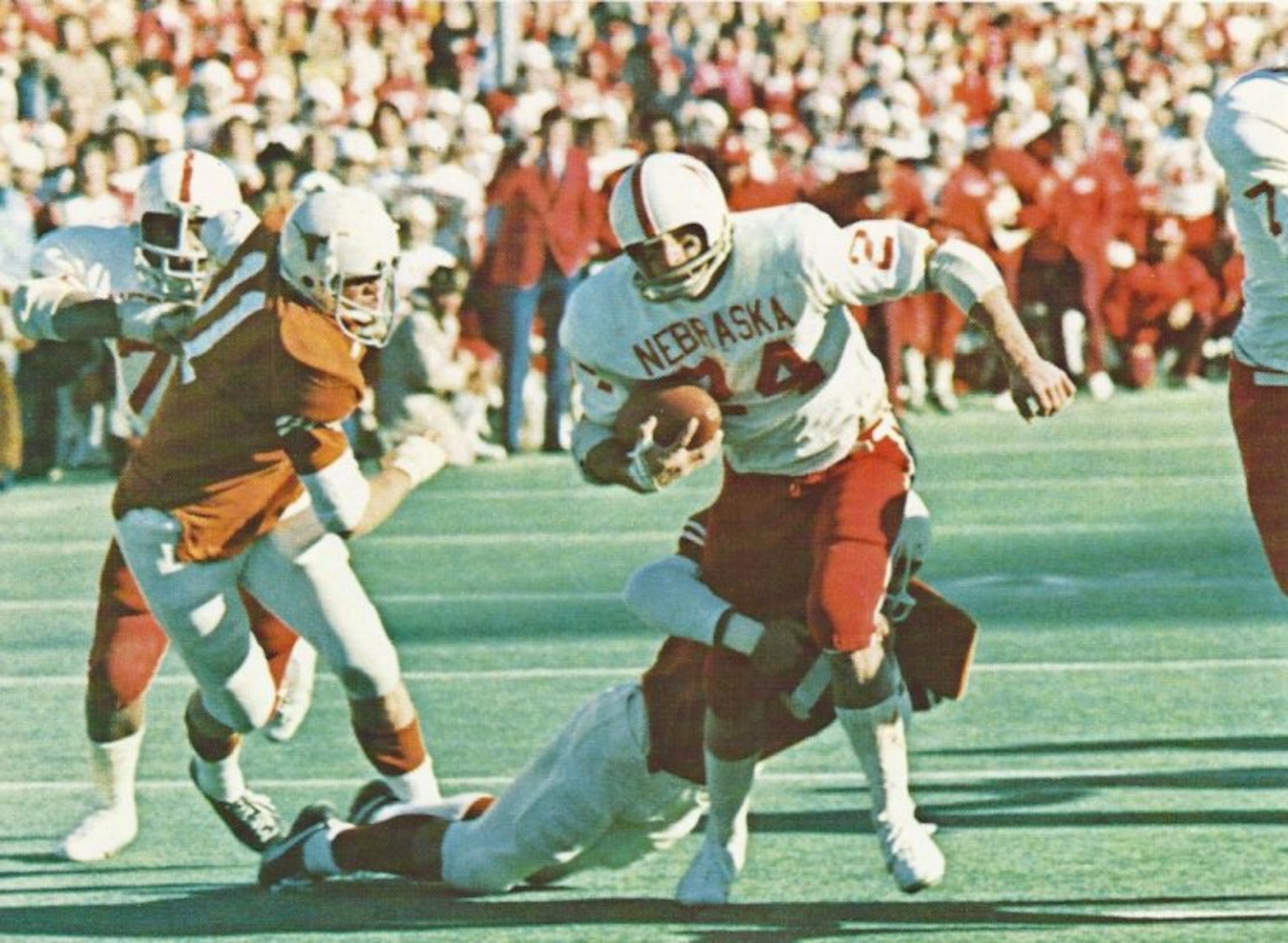 Texas' #9 All-Time LB- Bill Hamilton