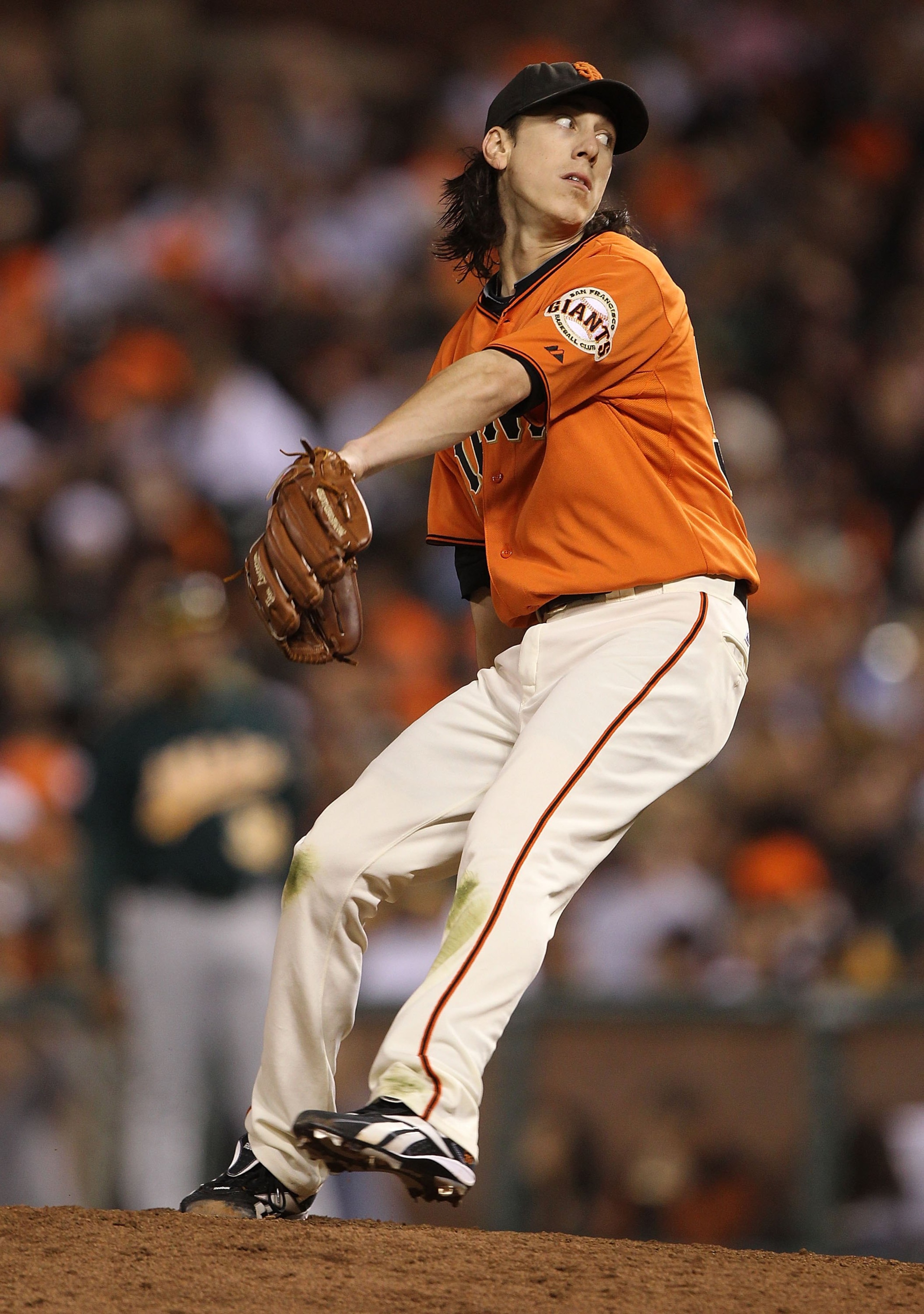 SAN FRANCISCO - JUNE 11:  Tim Lincecum #55 of the San Francisco Giants pitches against the Oakland Athletics during an MLB game at AT&T Park on June 11, 2010 in San Francisco, California.  (Photo by Jed Jacobsohn/Getty Images)