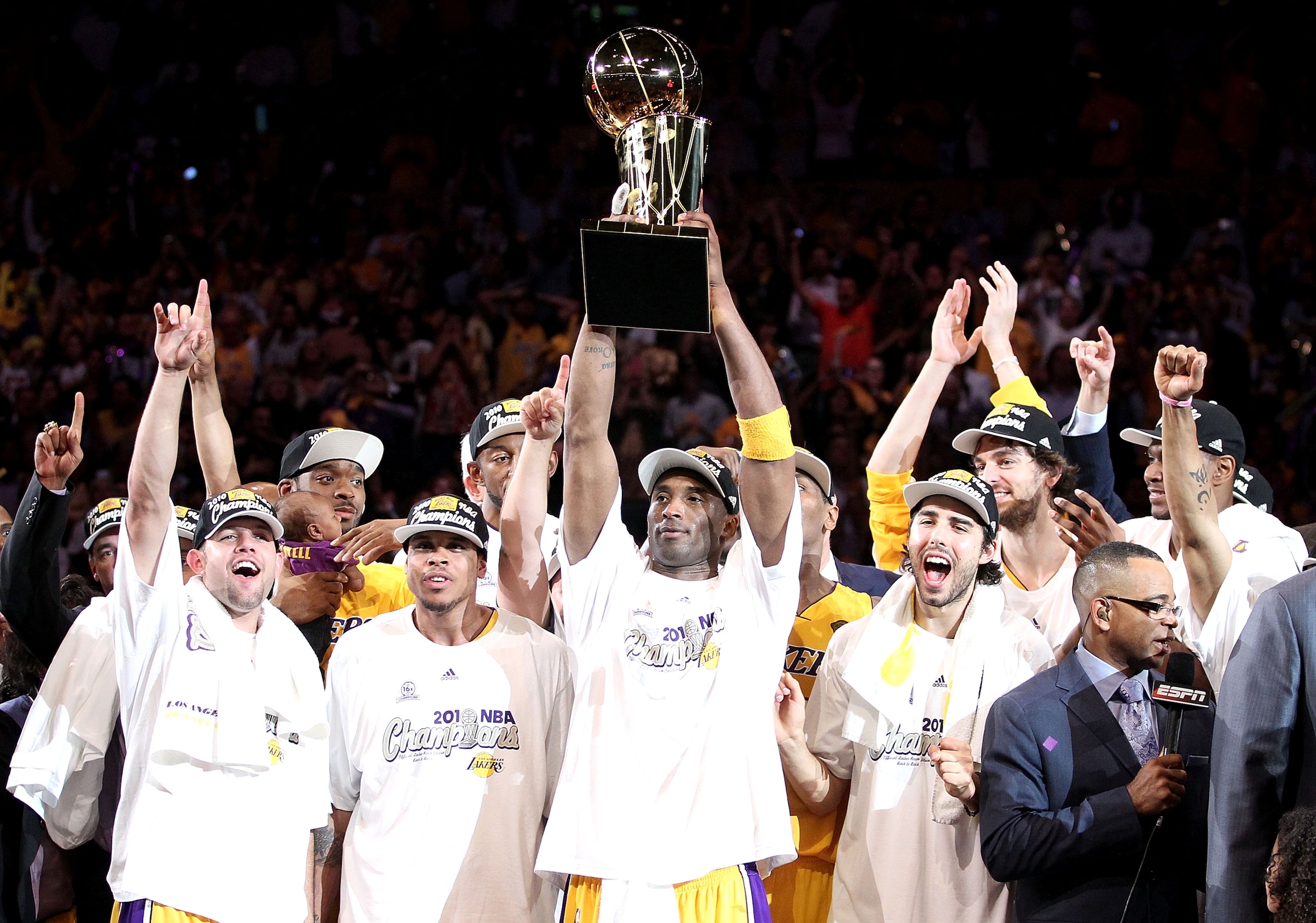 LOS ANGELES, CA - JUNE 17:  Kobe Bryant #24 of the Los Angeles Lakers holds up the Larry O'Brien trophy after the Lakers defeated the Boston Celtics in Game Seven of the 2010 NBA Finals at Staples Center on June 17, 2010 in Los Angeles, California.  NOTE
