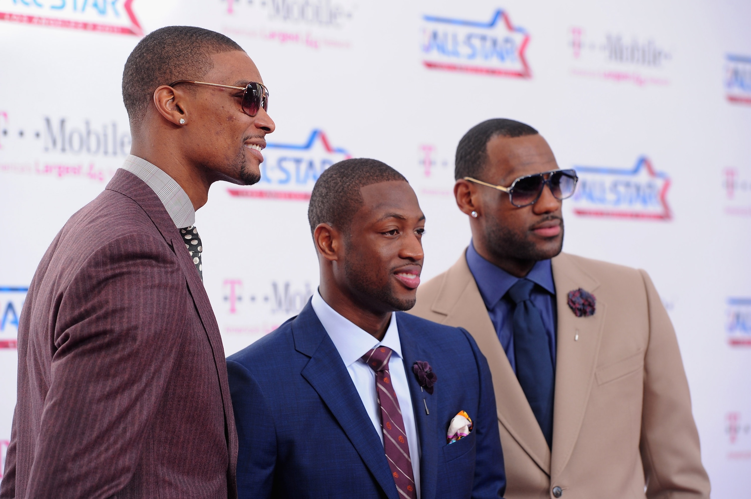 LOS ANGELES, CA - FEBRUARY 20:  NBA players Chris Bosh, Dwayne Wade and LeBron James arrive to the T-Mobile Magenta Carpet at the 2011 NBA All-Star Game on February 20, 2011 in Los Angeles, California.  (Photo by Alberto E. Rodriguez/Getty Images)