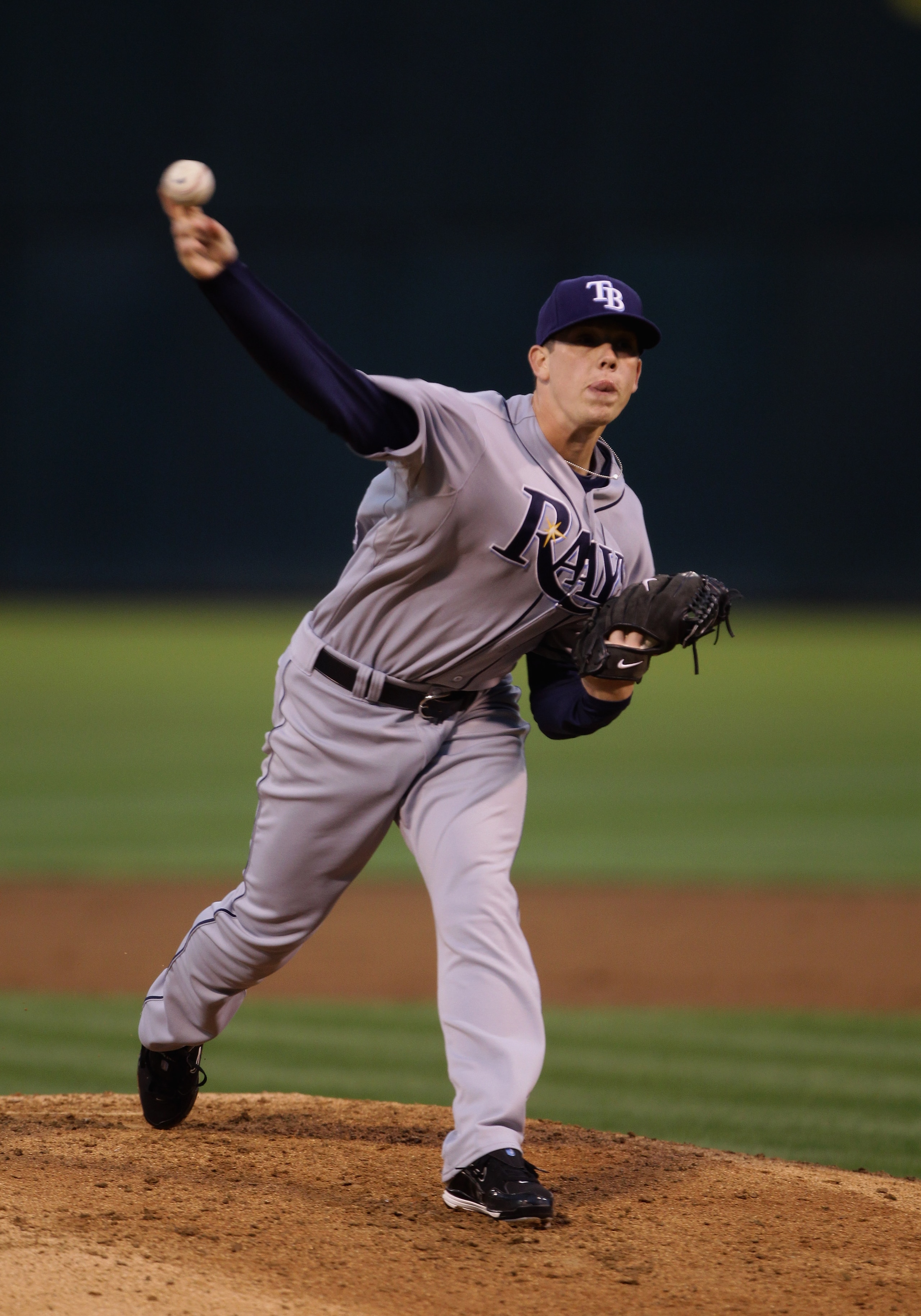 OAKLAND, CA - AUGUST 20: Jeremy Hellickson #58 of the Tampa Bay Rays pitches against the Oakland Athletics at the Oakland-Alameda County Coliseum on August 20, 2010 in Oakland, California. (Photo by Ezra Shaw/Getty Images) OAKLAND, CA - AUGUST 20: Jeremy Hellickson #58 of the Tampa Bay Rays pitches against the Oakland Athletics at the Oakland-Alameda County Coliseum on August 20, 2010 in Oakland, California. (Photo by Ezra Shaw/Getty Images)