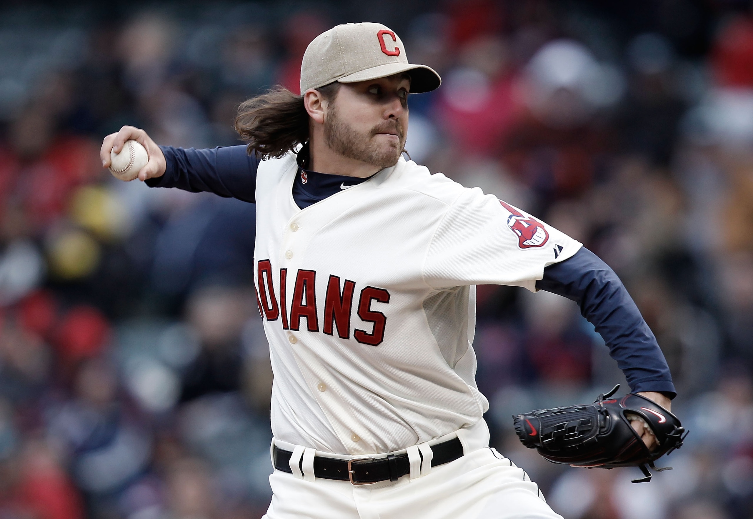 CLEVELAND, OH- APRIL 17: Chris Perez #54 of the Cleveland Indians pitches against the Chicago White Sox in the ninth inning during the game on April 17, 2010 at Progressive Field in Cleveland, Ohio.  (Photo by Jared Wickerham/Getty Images)
