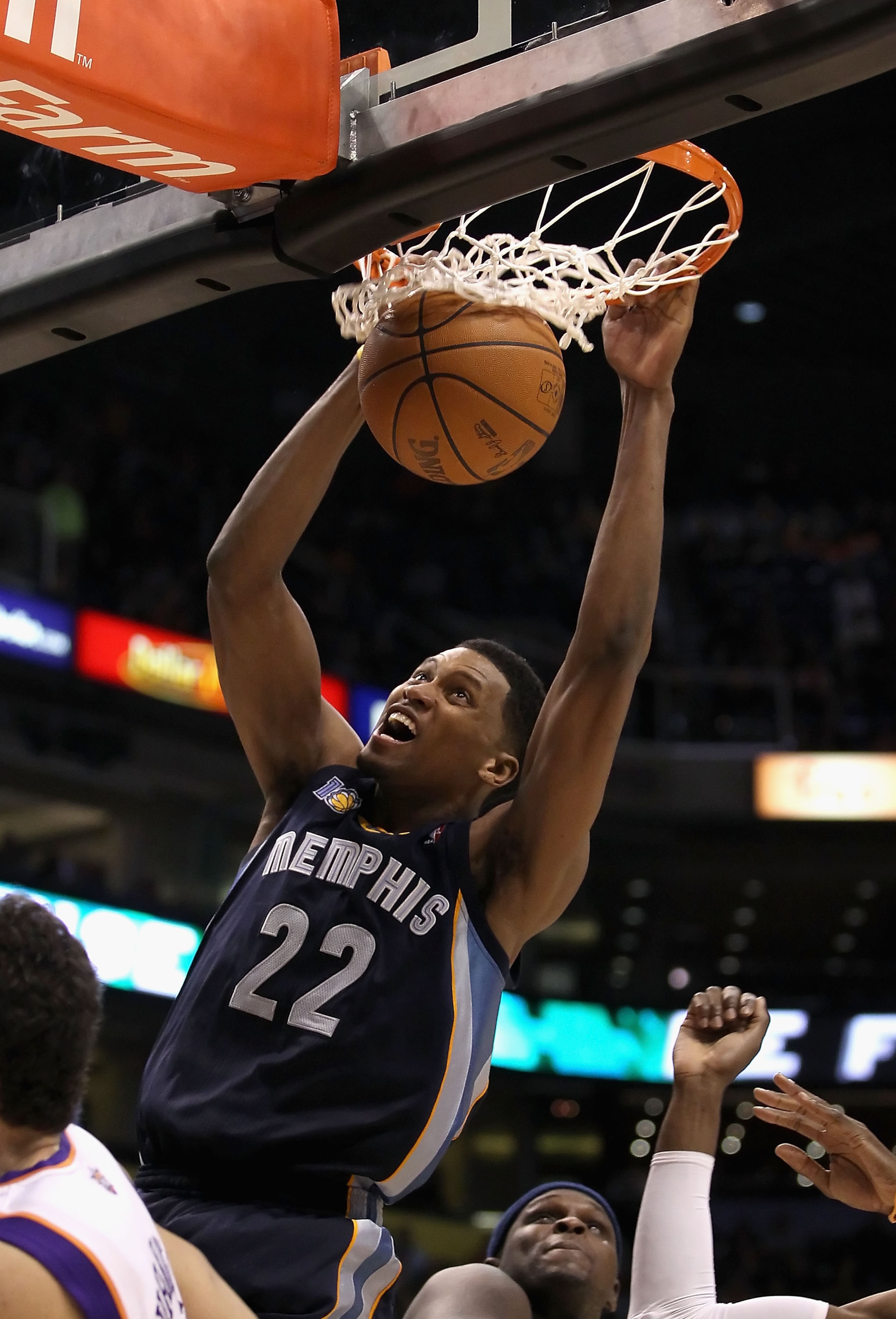 PHOENIX - DECEMBER 08: Rudy Gay #22 of the Memphis Grizzlies slam dunks the ball against the Phoenix Suns during the NBA game at US Airways Center on December 8, 2010 in Phoenix, Arizona. The Grizzlies defeated the Suns 104-98 in overtime. NOTE TO USER: PHOENIX - DECEMBER 08: Rudy Gay #22 of the Memphis Grizzlies slam dunks the ball against the Phoenix Suns during the NBA game at US Airways Center on December 8, 2010 in Phoenix, Arizona. The Grizzlies defeated the Suns 104-98 in overtime. NOTE TO USER: