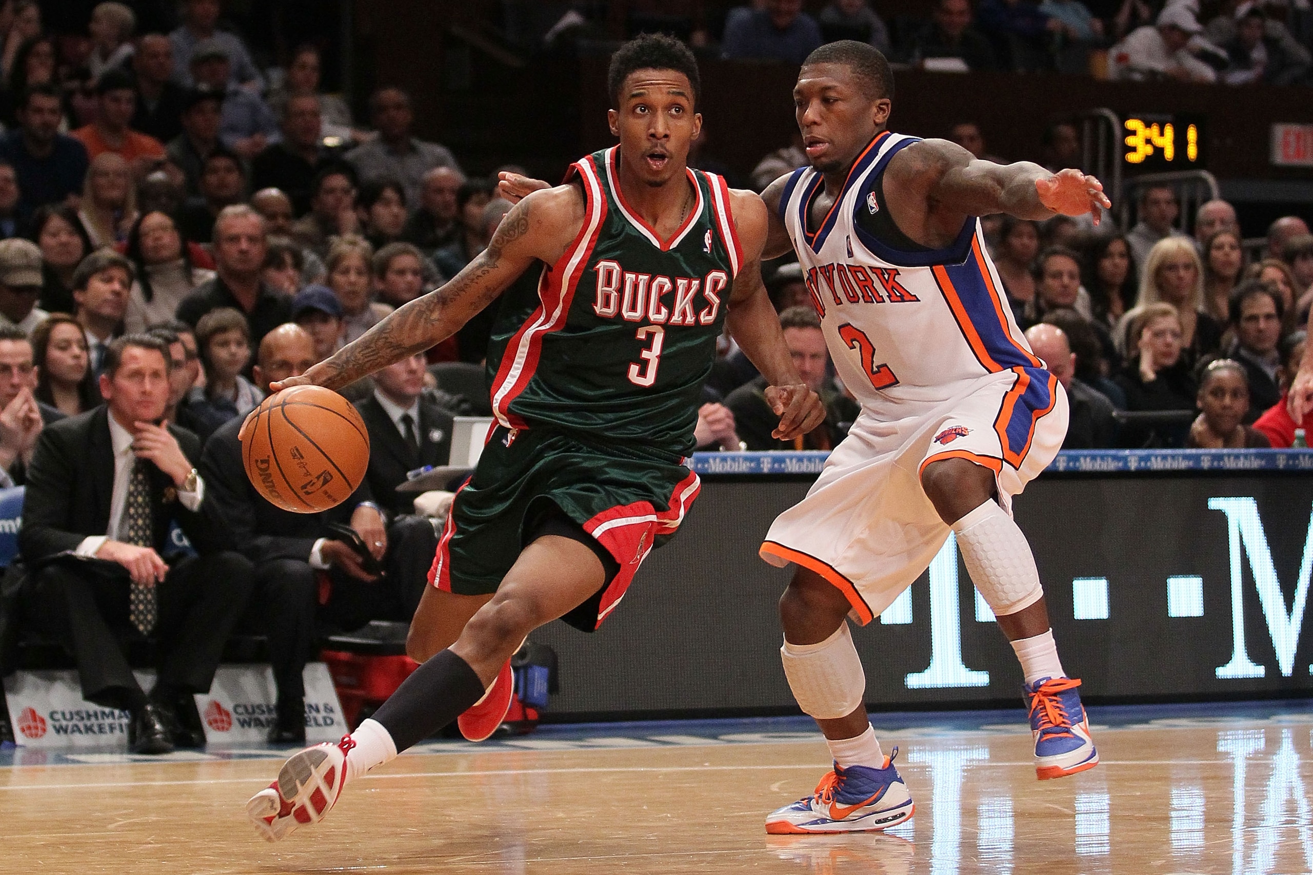 NEW YORK - FEBRUARY 05: Brandon Jennings #3 of the Milwaukee Bucks drives on Nate Robinson #2 of the New York Knicks at Madison Square Garden February 5, 2010 in New York City. NOTE TO USER: User expressly acknowledges and agrees that, by downloading and/