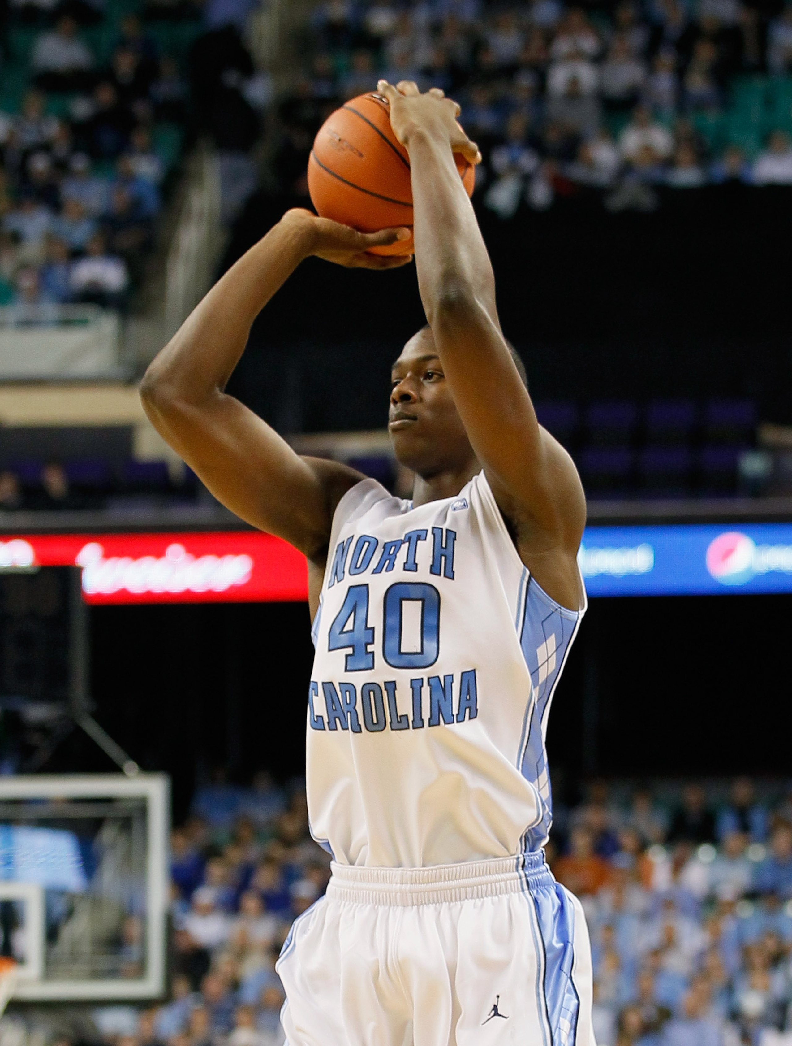 GREENSBORO, NC - DECEMBER 18:  Harrison Barnes #40 of the North Carolina Tar Heels against the Texas Longhorns at Greensboro Coliseum on December 18, 2010 in Greensboro, North Carolina.  (Photo by Kevin C. Cox/Getty Images)