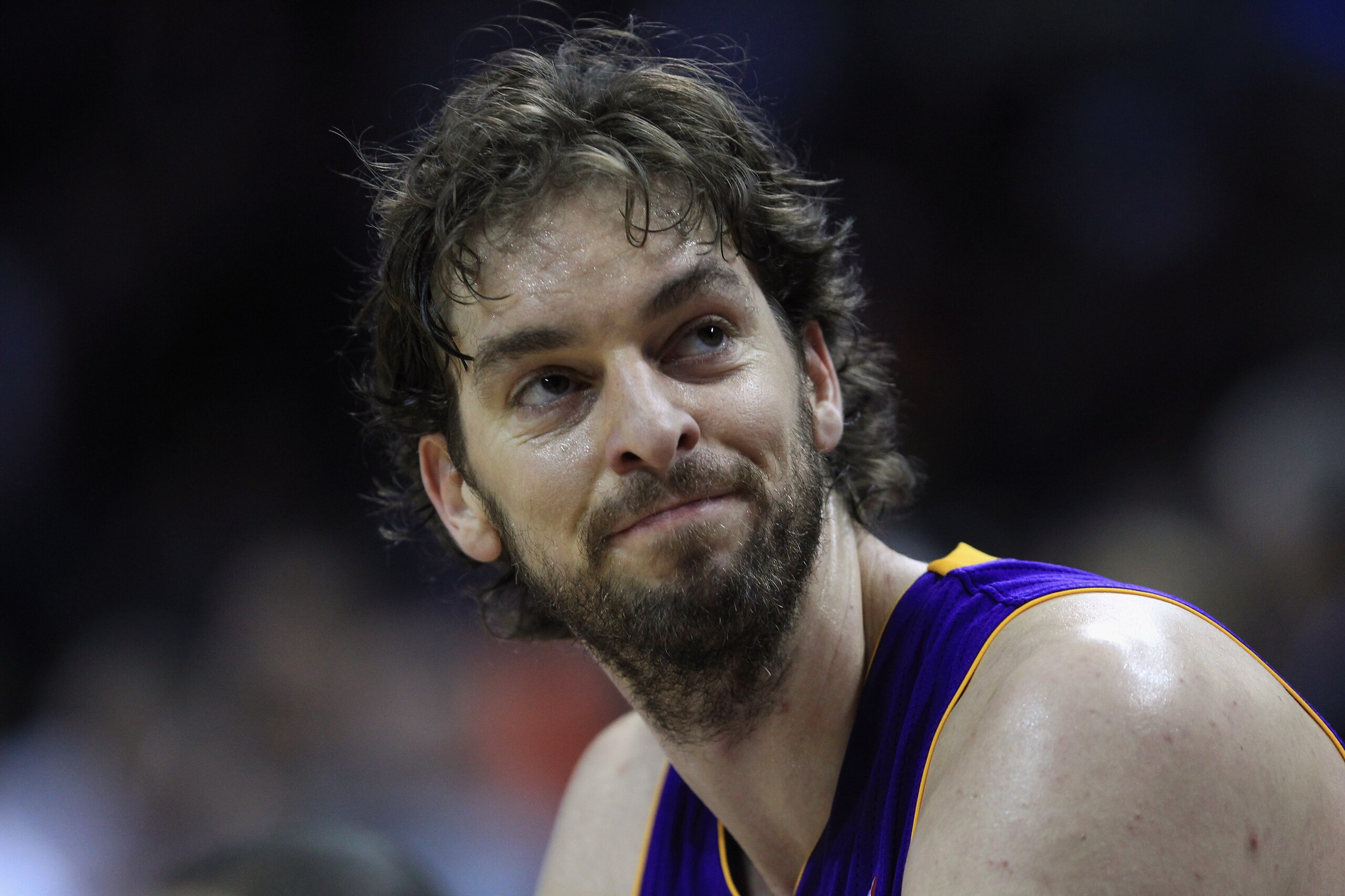 CHARLOTTE, NC - FEBRUARY 14:  Pau Gasol #16 of the Los Angeles Lakers against the Charlotte Bobcats at Time Warner Cable Arena on February 14, 2011 in Charlotte, North Carolina. NOTE TO USER: User expressly acknowledges and agrees that, by downloading and