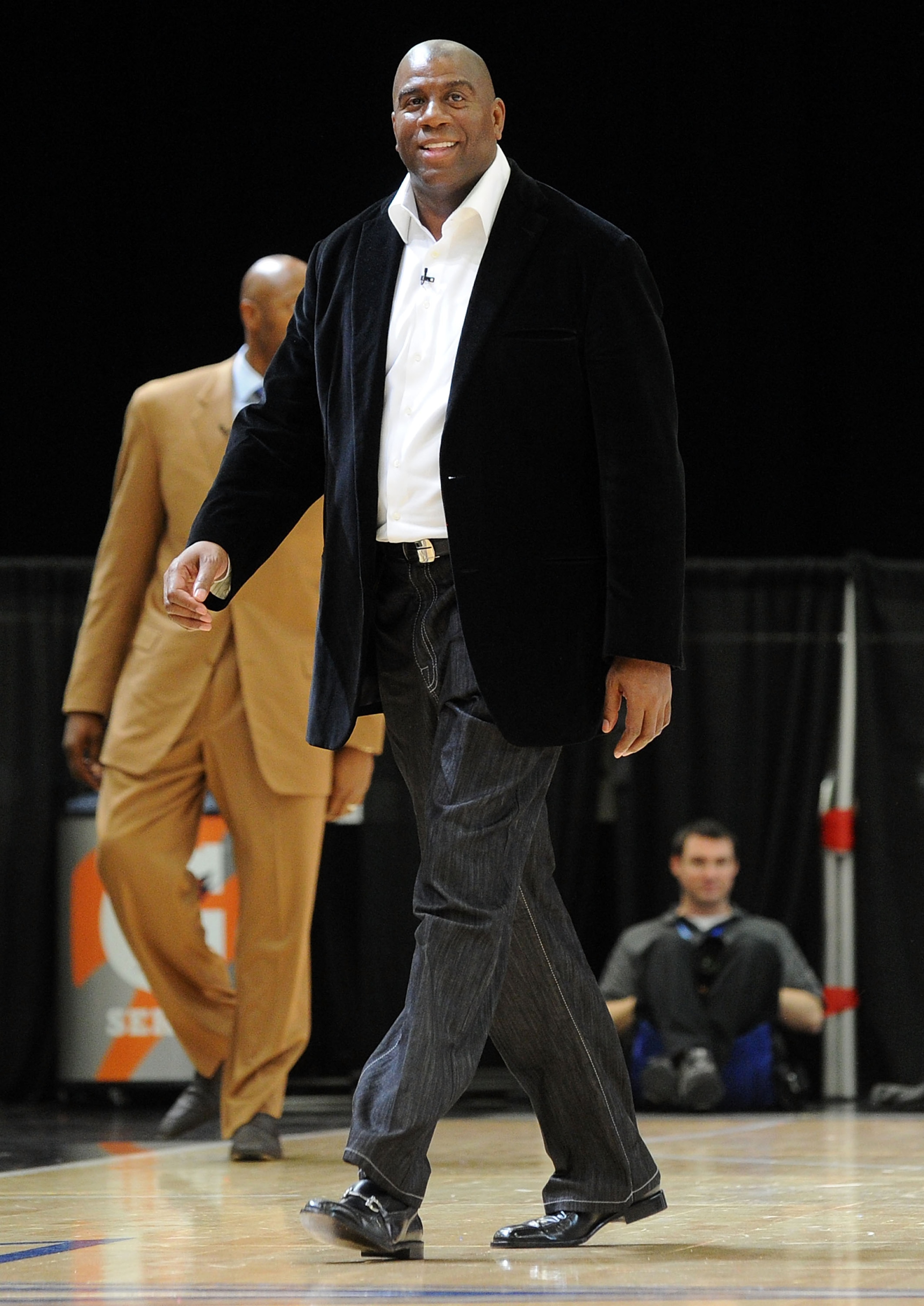DALLAS - FEBRUARY 12: NBA player Magic Johnson during the NBA All-Star celebrity game presented by Final Fantasy XIII held at the Dallas Convention Center on February 12, 2010 in Dallas, Texas. (Photo by Jason Merritt/Getty Images) DALLAS - FEBRUARY 12: NBA player Magic Johnson during the NBA All-Star celebrity game presented by Final Fantasy XIII held at the Dallas Convention Center on February 12, 2010 in Dallas, Texas. (Photo by Jason Merritt/Getty Images)