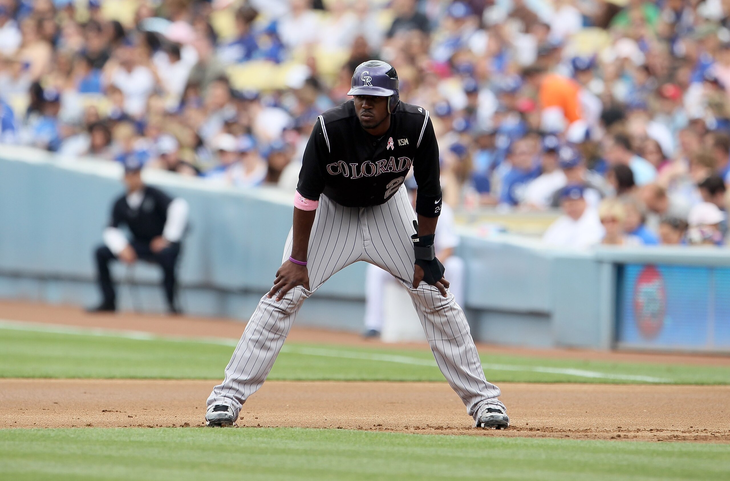 LOS ANGELES, CA - MAY 09: Dexter Fowler #24 of the Colorado Rockies leads off of first base against the Los Angeles Dodgers at Dodger Stadium on May 9, 2010 in Los Angeles, California. (Photo by Jeff Gross/Getty Images) LOS ANGELES, CA - MAY 09: Dexter Fowler #24 of the Colorado Rockies leads off of first base against the Los Angeles Dodgers at Dodger Stadium on May 9, 2010 in Los Angeles, California. (Photo by Jeff Gross/Getty Images)