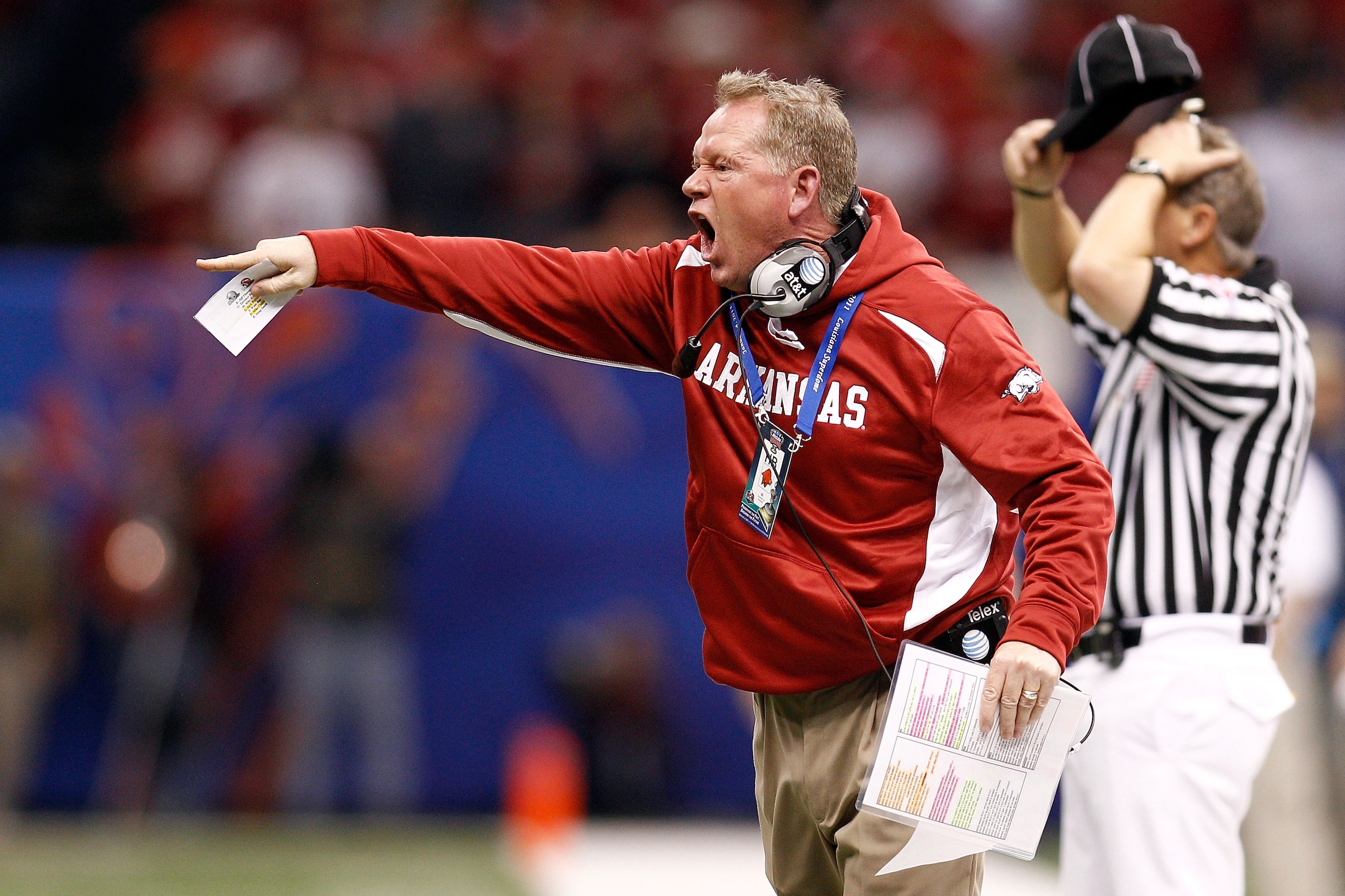 NEW ORLEANS, LA - JANUARY 04:  Head coach Bobby Petrino of the Arkansas Razorbacks reacts in the first half against the Ohio State Buckeyes during the Allstate Sugar Bowl at the Louisiana Superdome on January 4, 2011 in New Orleans, Louisiana.  (Photo by