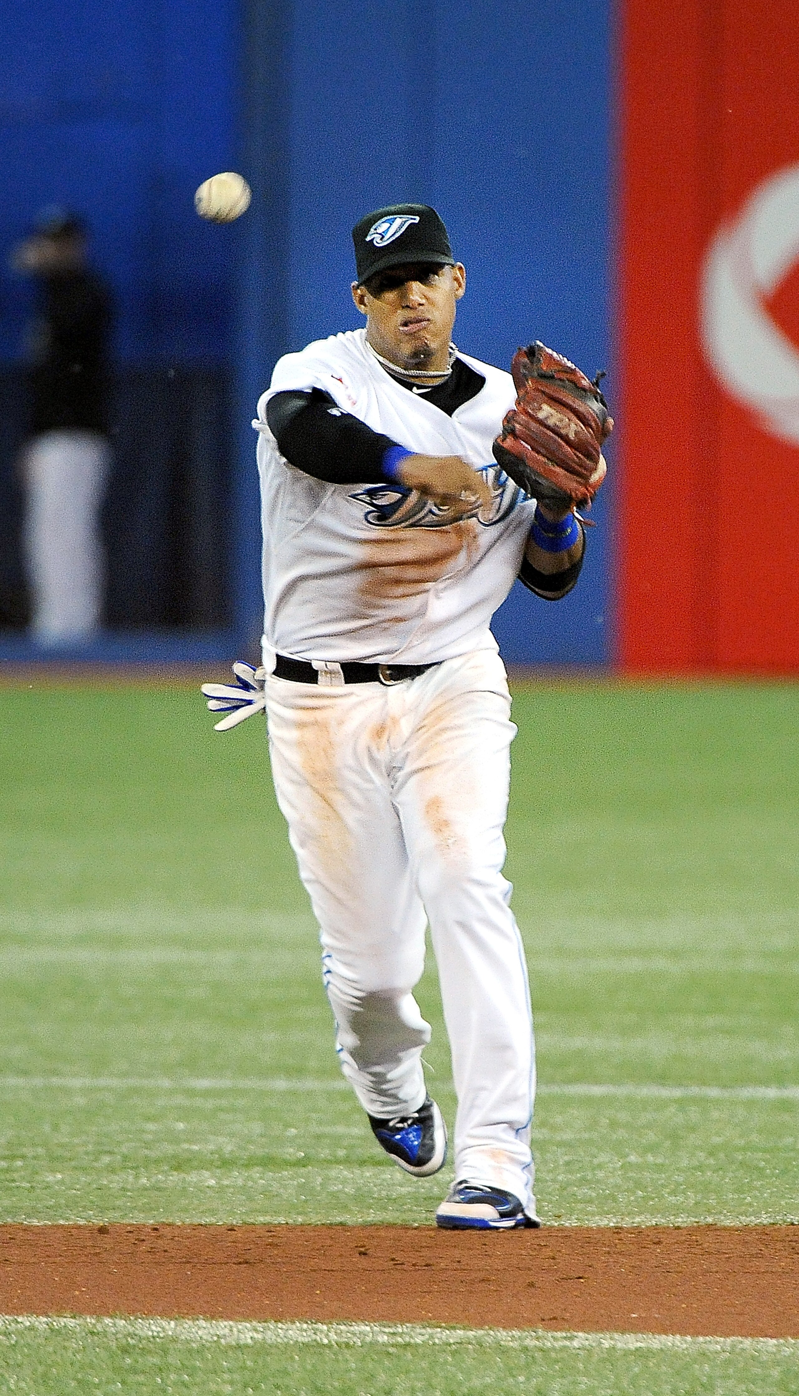 TORONTO, ON - SEPTEMBER 22: Yunel Escobar #5 of the Toronto Blue Jays throws the ball to 1st base during a game against the Seattle Mariners on September 22, 2010 at the Rogers Centre in Toronto, Canada. (Photo by Matthew Manor/Getty Images) TORONTO, ON - SEPTEMBER 22: Yunel Escobar #5 of the Toronto Blue Jays throws the ball to 1st base during a game against the Seattle Mariners on September 22, 2010 at the Rogers Centre in Toronto, Canada. (Photo by Matthew Manor/Getty Images)