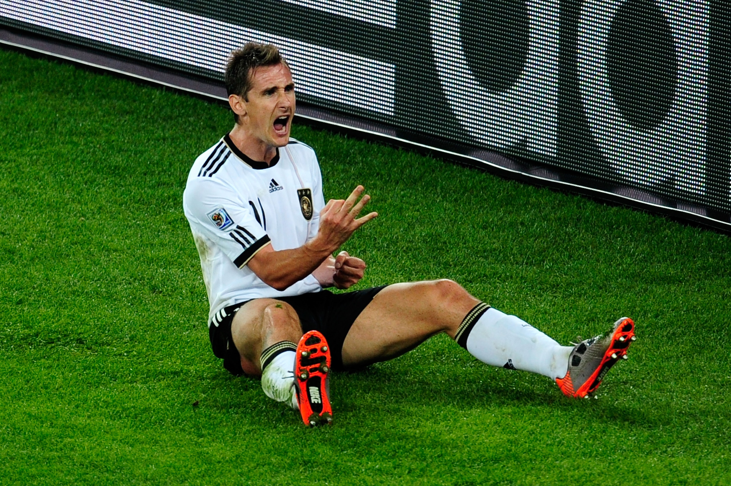 DURBAN, SOUTH AFRICA - JUNE 13: Miroslav Klose of Germany celebrates after he scores his side's second goal during the 2010 FIFA World Cup South Africa Group D match between Germany and Australia at Durban Stadium on June 13, 2010 in Durban, South Africa DURBAN, SOUTH AFRICA - JUNE 13: Miroslav Klose of Germany celebrates after he scores his side's second goal during the 2010 FIFA World Cup South Africa Group D match between Germany and Australia at Durban Stadium on June 13, 2010 in Durban, South Africa