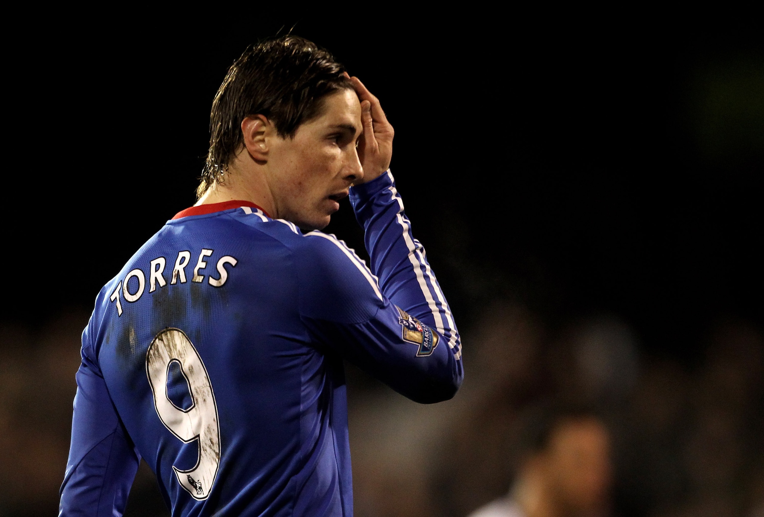 LONDON, ENGLAND - FEBRUARY 14: Fernando Torres of Chelsea looks on during the Barclays Premier League match between Fulham and Chelsea at Craven Cottage on February 14, 2011 in London, England. (Photo by Scott Heavey/Getty Images) LONDON, ENGLAND - FEBRUARY 14: Fernando Torres of Chelsea looks on during the Barclays Premier League match between Fulham and Chelsea at Craven Cottage on February 14, 2011 in London, England. (Photo by Scott Heavey/Getty Images)