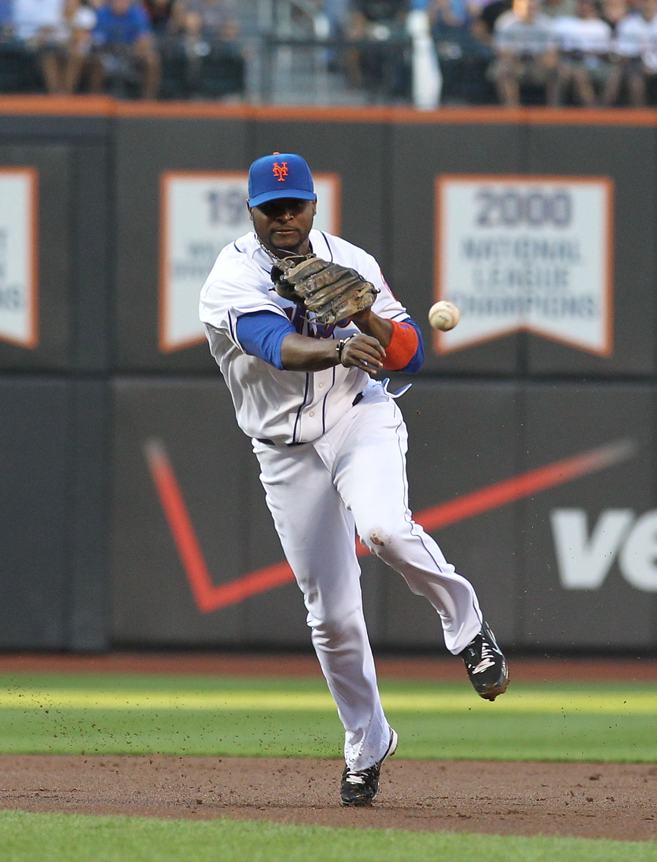 Dontrelle Willis ends comeback try, decides to retire