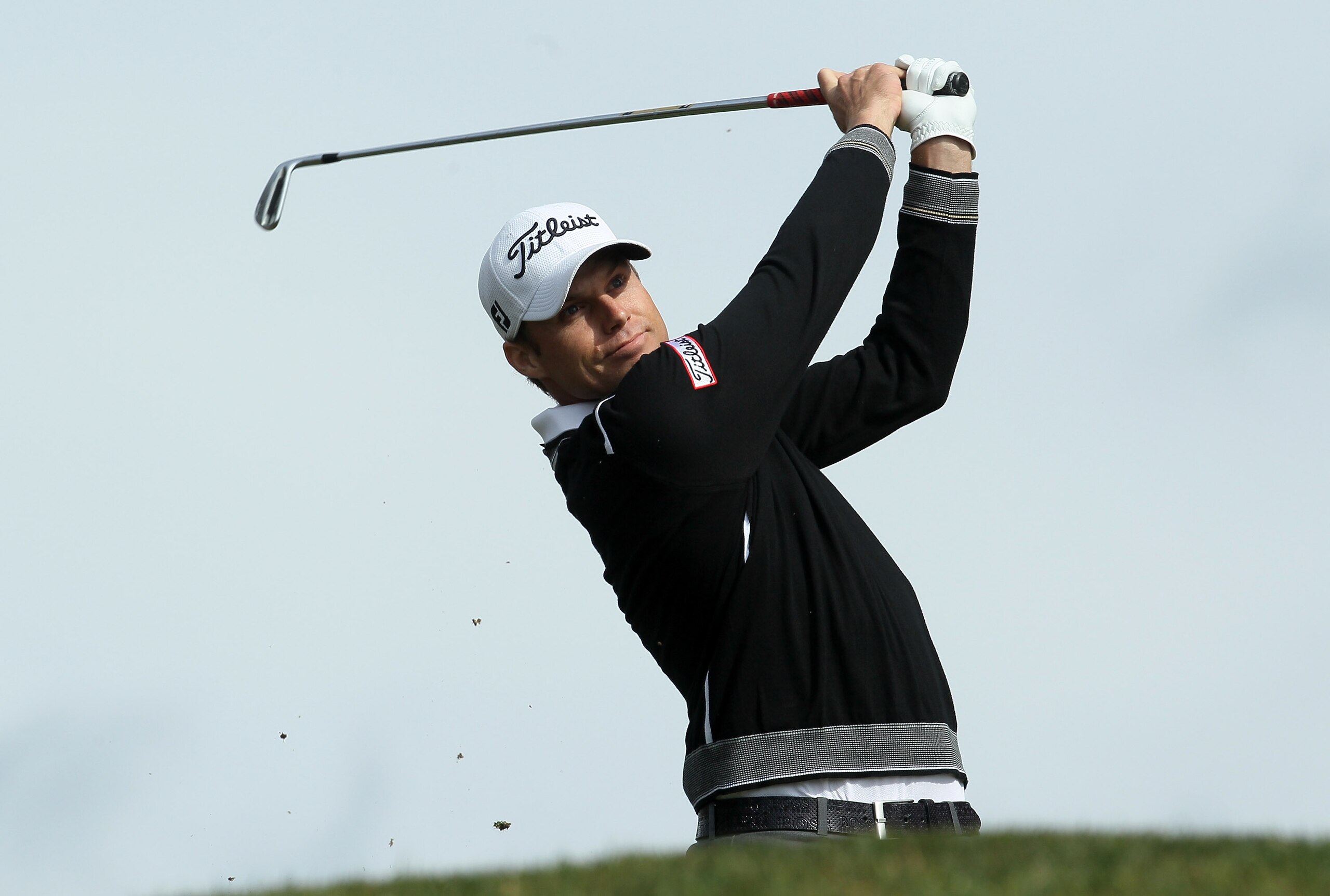 LA JOLLA, CA - JANUARY 30: Nick Watney hits his tee shot on the third hole during the final round of the Farmers Insurance Open at Torrey Pines South Course on January 30, 2011 in La Jolla, California. (Photo by Stephen Dunn/Getty Images) LA JOLLA, CA - JANUARY 30: Nick Watney hits his tee shot on the third hole during the final round of the Farmers Insurance Open at Torrey Pines South Course on January 30, 2011 in La Jolla, California. (Photo by Stephen Dunn/Getty Images)