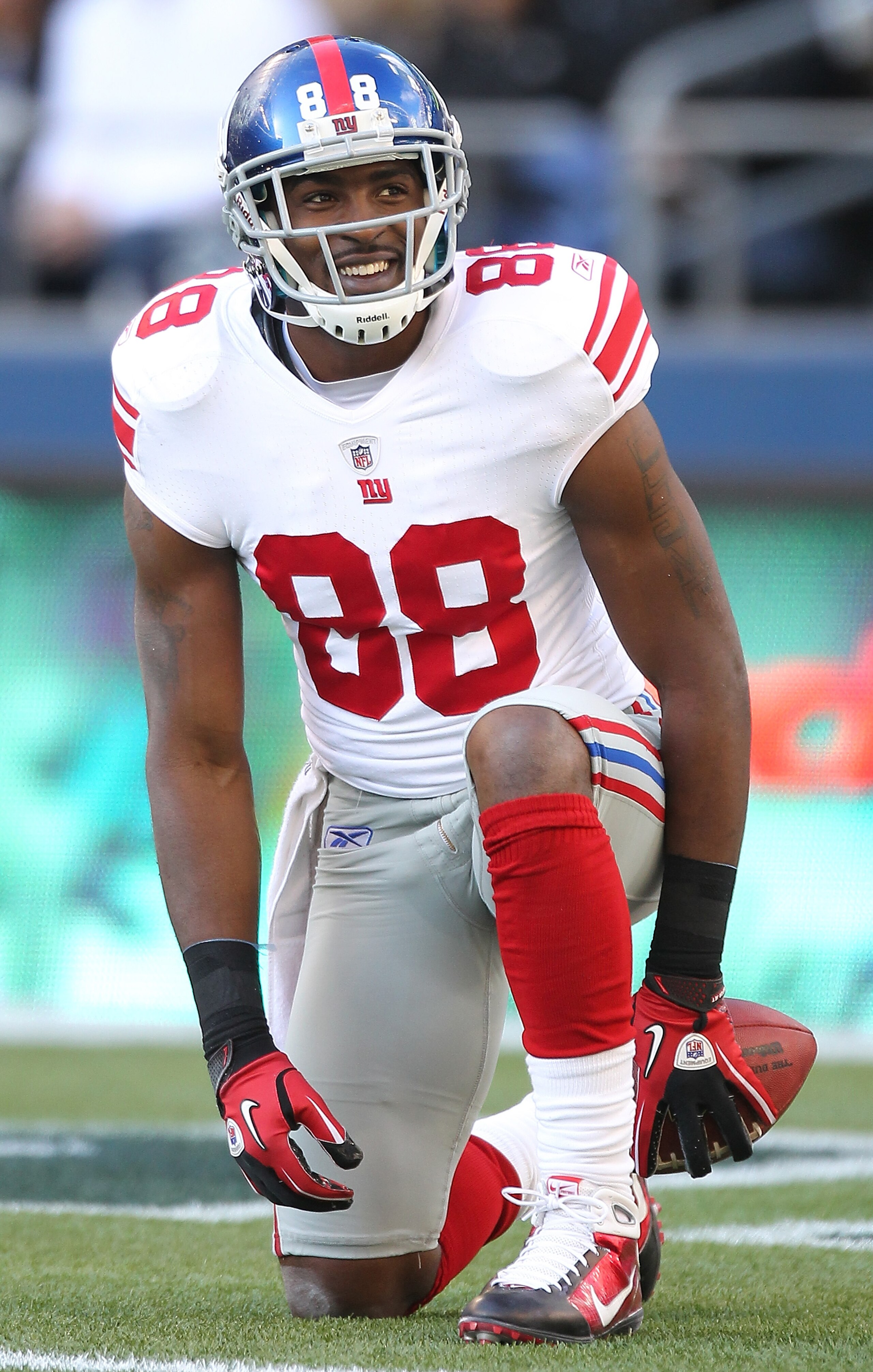 SEATTLE - NOVEMBER 07:  Wide receiver Hakeem Nicks #88 of the New York Giants smiles after scoring a touchdown against the Seattle Seahawks at Qwest Field on November 7, 2010 in Seattle, Washington. The Giants defeated the Seahawks 41-7. (Photo by Otto Gr
