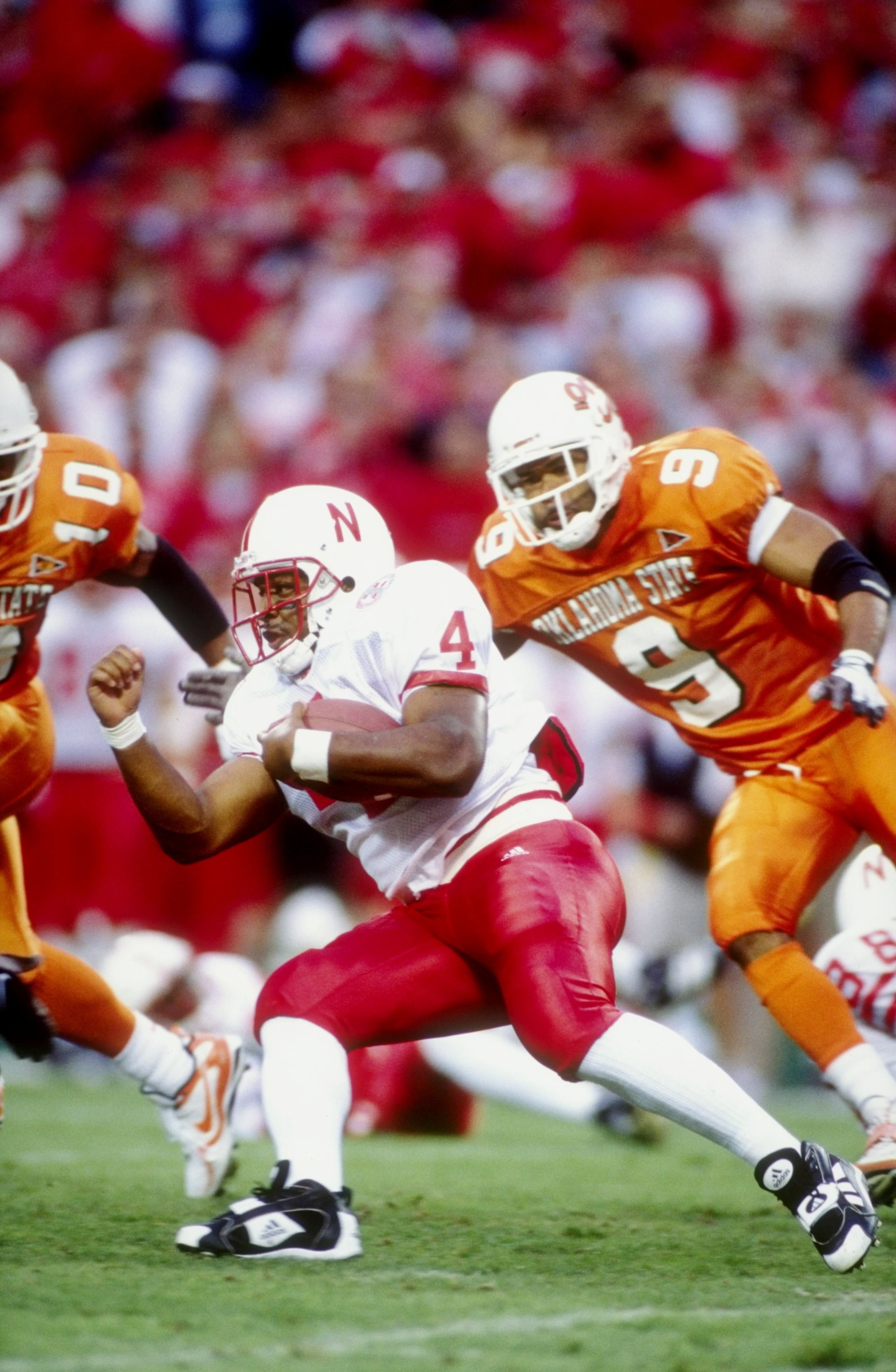 3 Oct 1998:  Tailback DeAngelo Evans #4 of the Nebraska Cornhuskers runs with the ball during a game against the Oklahoma State Cowboys at the Arrowhead Stadium in Kansas City, Missouri. The Cornhuskers defeated the Cowboys 24-17.