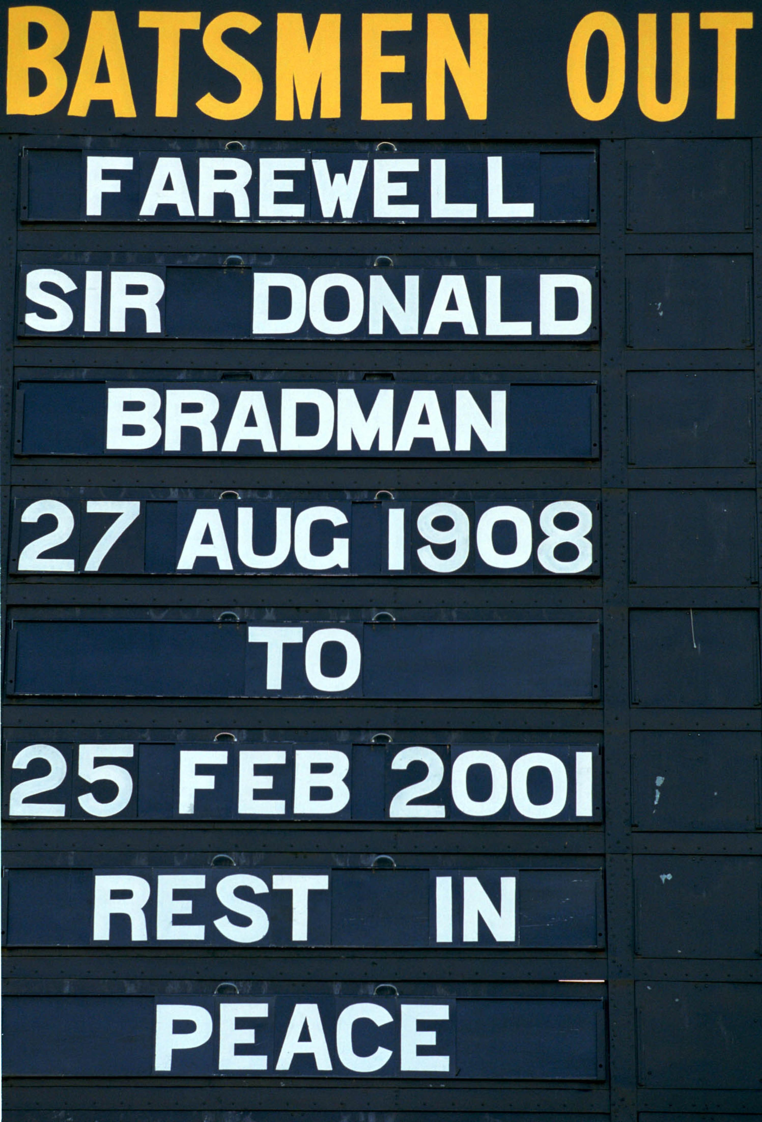 26 Feb 2001:  The scoreboard at Adelaide Oval displays a farewell  after the announcement of Sir Donald's death. Mandatory Credit: Tony Lewis/ALLSPORT