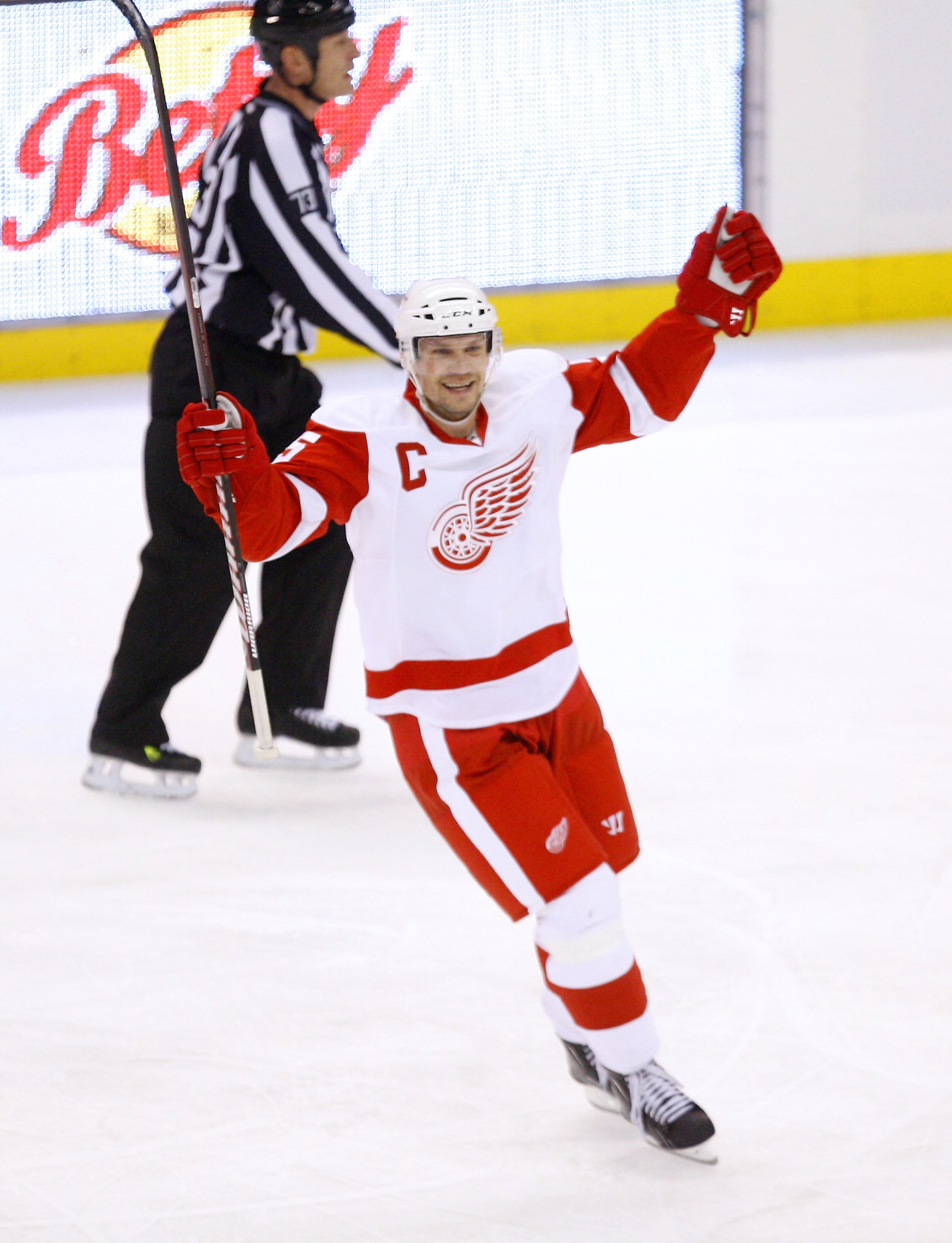 OTTAWA, ON - FEBRUARY 02:  Nicklas Lidstrom #5 of the Detroit Red Wings celebrates a teammates goal against the Ottawa Senators in a game at Scotiabank Place on February 2, 2011 in Ottawa, Canada.  (Photo by Phillip MacCallum/Getty Images)