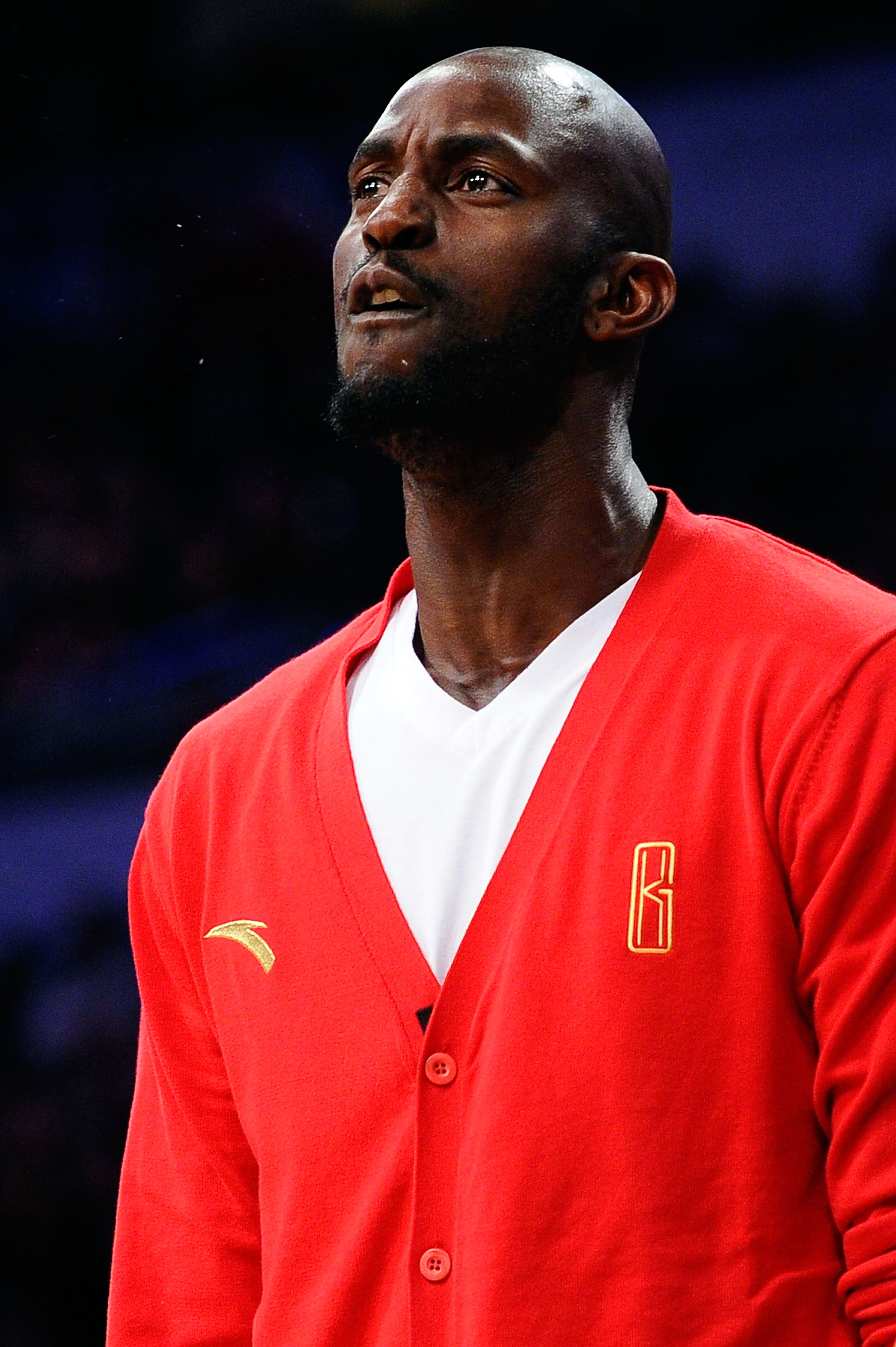 LOS ANGELES, CA - FEBRUARY 19:  Kevin Garnett of the Boston Celtics cheers on teammates Ray Allen and Paul Pierce during the Foot Locker Three-Point Contest apart of NBA All-Star Saturday Night at Staples Center on February 19, 2011 in Los Angeles, Califo