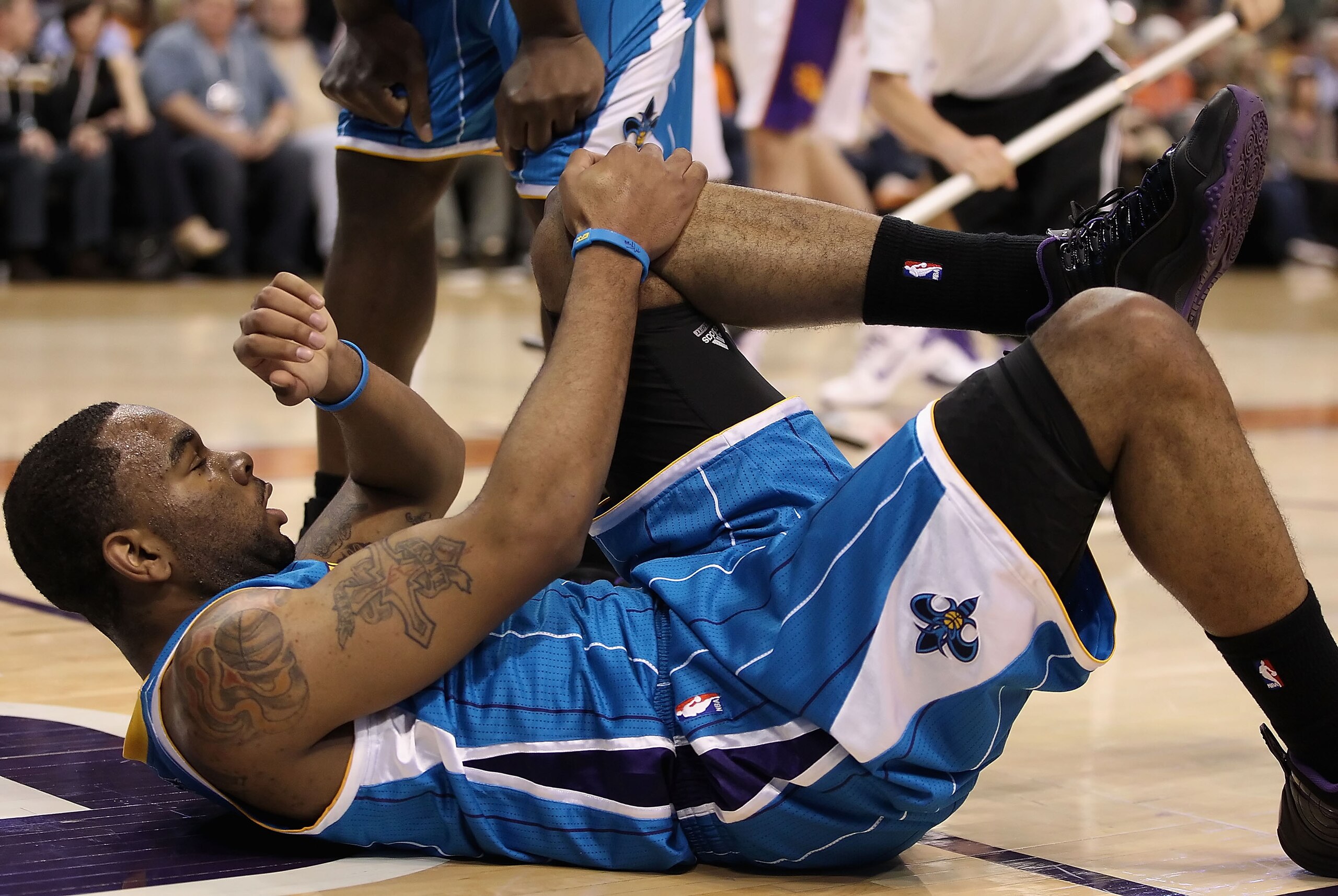 PHOENIX, AZ - JANUARY 30:  Marcus Thornton #5 of the New Orleans Hornets during the NBA game against  the Phoenix Suns at US Airways Center on January 30, 2011 in Phoenix, Arizona.  The Suns defeated the Hornets 104-102. NOTE TO USER: User expressly ackno
