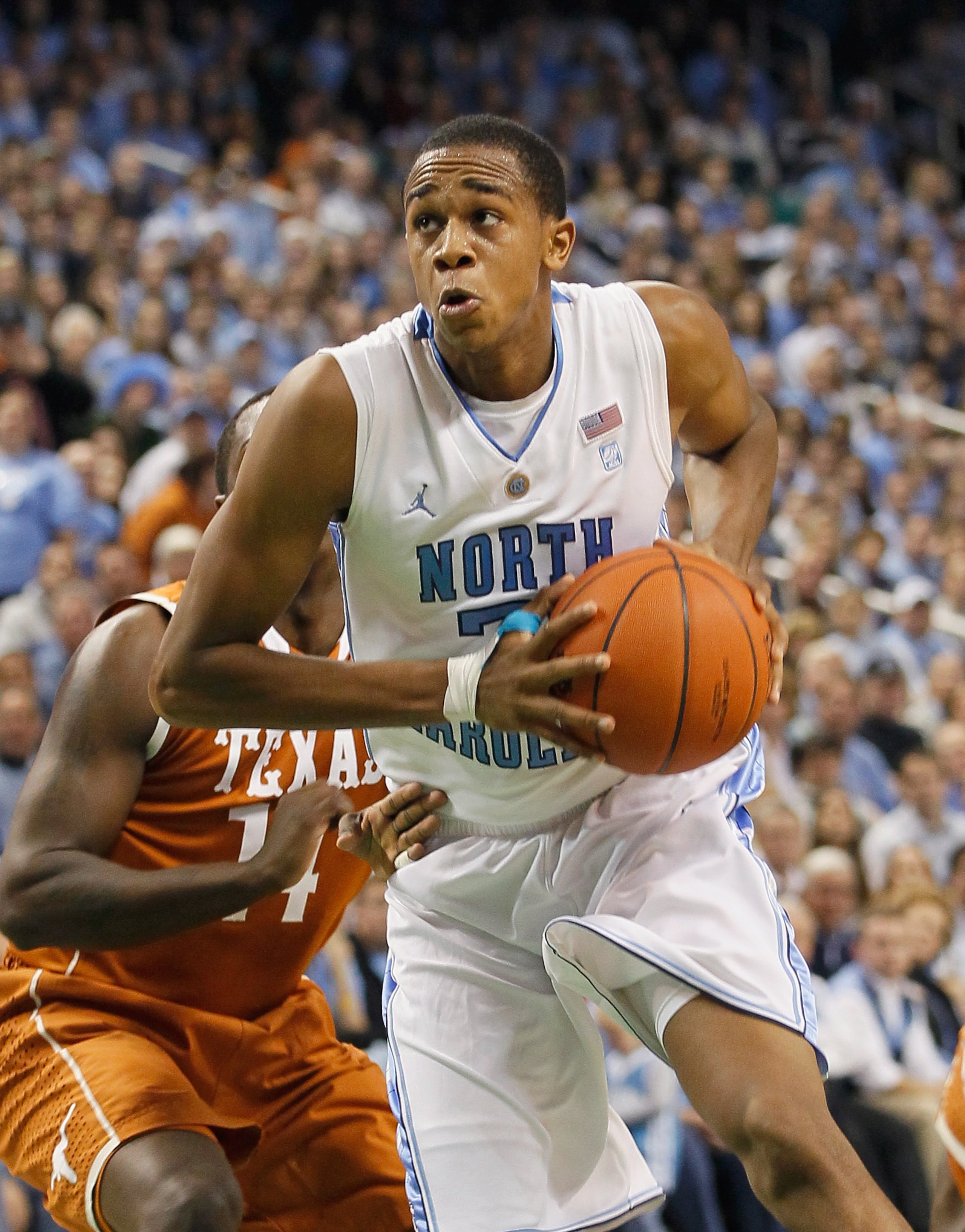 GREENSBORO, NC - DECEMBER 18: John Henson #31 of the North Carolina Tar Heels against the Texas Longhorns at Greensboro Coliseum on December 18, 2010 in Greensboro, North Carolina. (Photo by Kevin C. Cox/Getty Images) GREENSBORO, NC - DECEMBER 18: John Henson #31 of the North Carolina Tar Heels against the Texas Longhorns at Greensboro Coliseum on December 18, 2010 in Greensboro, North Carolina. (Photo by Kevin C. Cox/Getty Images)