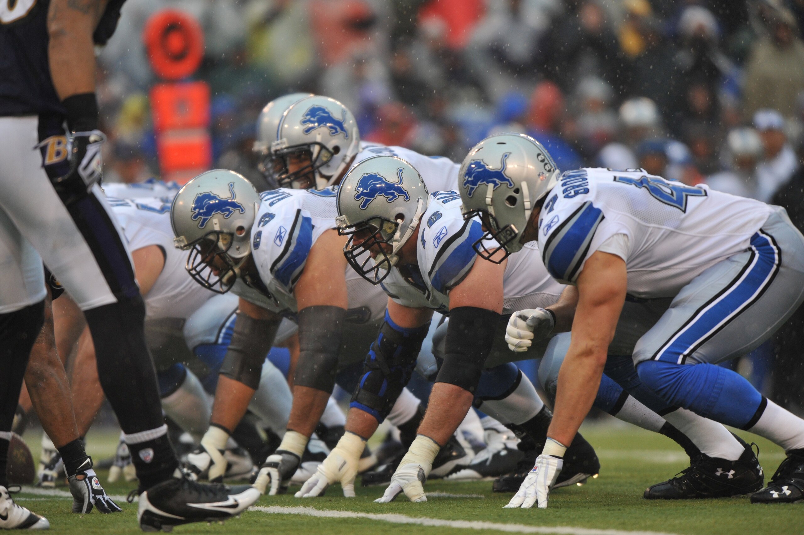 BALTIMORE - DECEMBER 13:  The Detroit Lions offensive line prepares for the snap during the game against the Baltimore Ravens at M&T Bank Stadium on December 13, 2009 in Baltimore, Maryland. The Ravens defeated the Lions 48-3. (Photo by Larry French/Getty