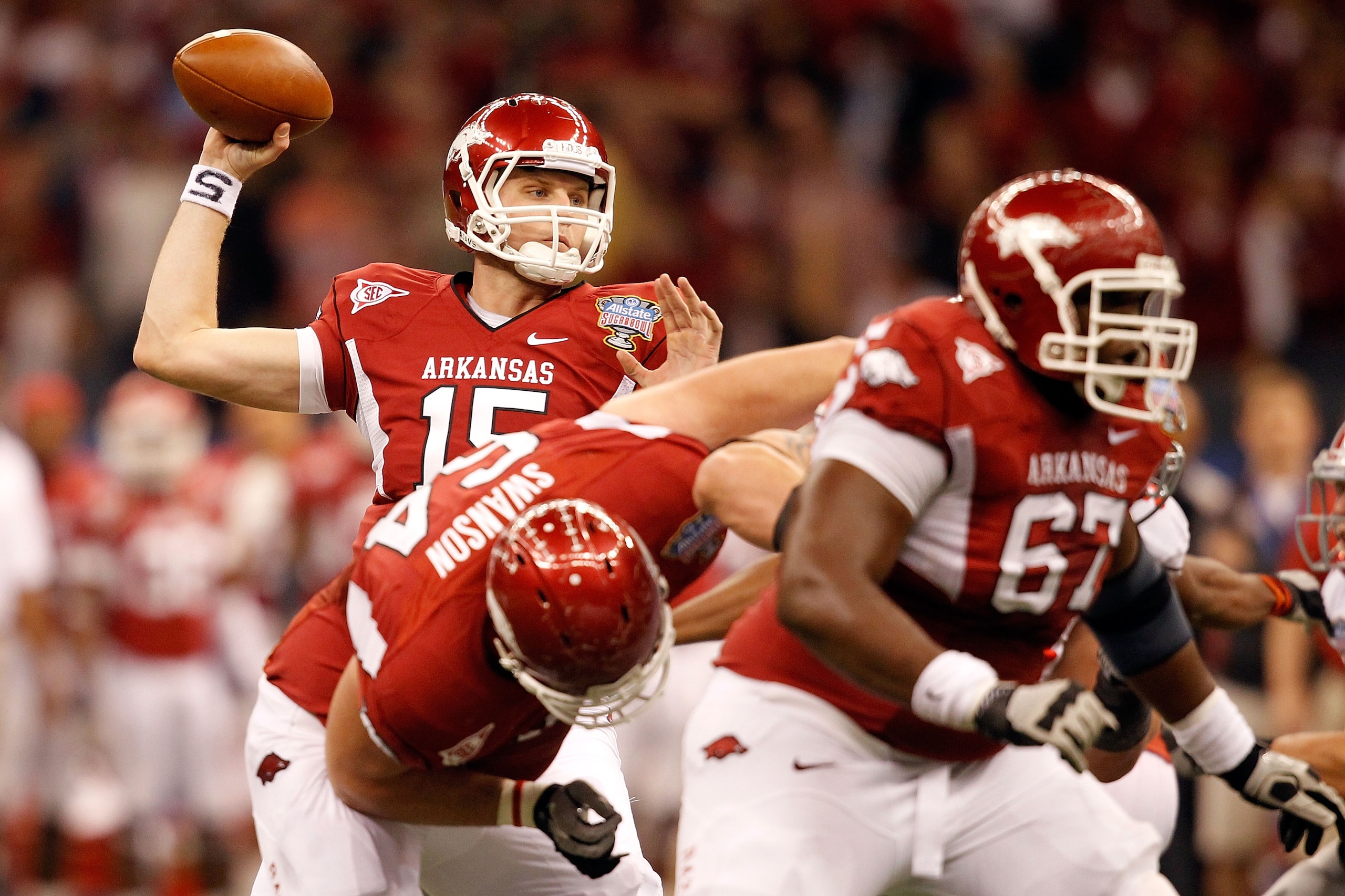NEW ORLEANS, LA - JANUARY 04: Quarterback Ryan Mallett #15 of the Arkansas Razorbacks looks to pass against the Ohio State Buckeyes during the Allstate Sugar Bowl at the Louisiana Superdome on January 4, 2011 in New Orleans, Louisiana. (Photo by Matthew NEW ORLEANS, LA - JANUARY 04: Quarterback Ryan Mallett #15 of the Arkansas Razorbacks looks to pass against the Ohio State Buckeyes during the Allstate Sugar Bowl at the Louisiana Superdome on January 4, 2011 in New Orleans, Louisiana. (Photo by Matthew
