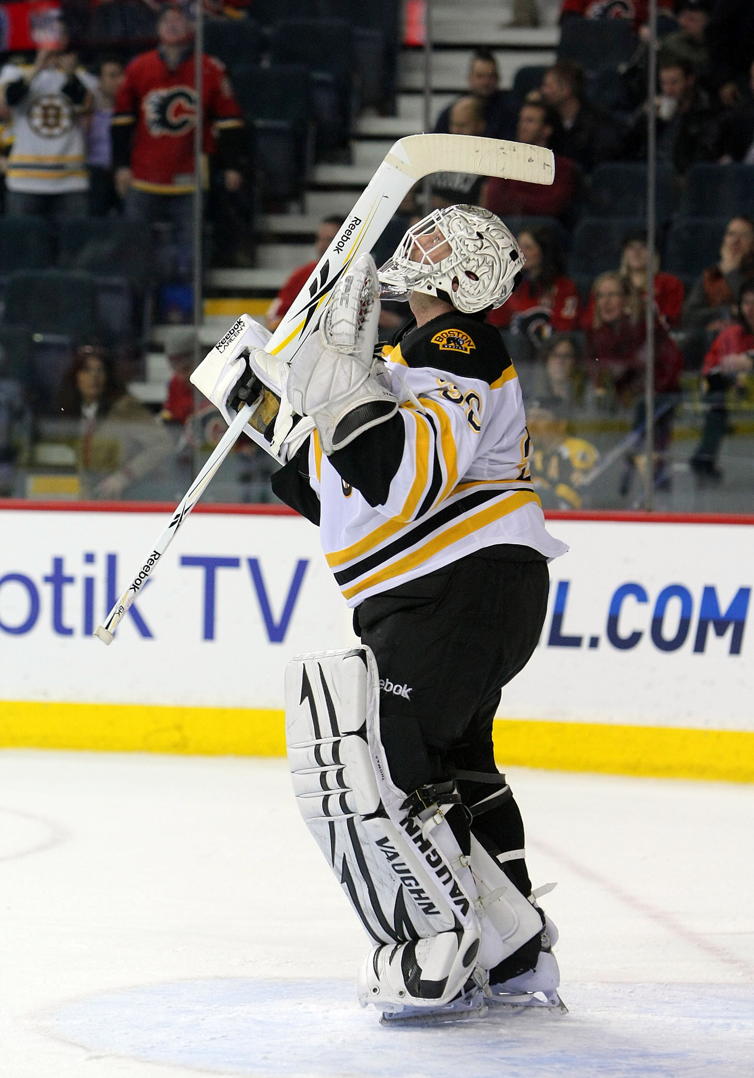 CALGARY,CANADA - FEBRUARY 22: Tim Thomas #30 of the Boston Bruins celebrates a win against the Calgary Flames looks on during their NHL game at Scotiabank Saddledome, February 22,2011 in Calgary, Alberta, Canada.(Photo By Dave Sandford/Getty Images) CALGARY,CANADA - FEBRUARY 22: Tim Thomas #30 of the Boston Bruins celebrates a win against the Calgary Flames looks on during their NHL game at Scotiabank Saddledome, February 22,2011 in Calgary, Alberta, Canada.(Photo By Dave Sandford/Getty Images)