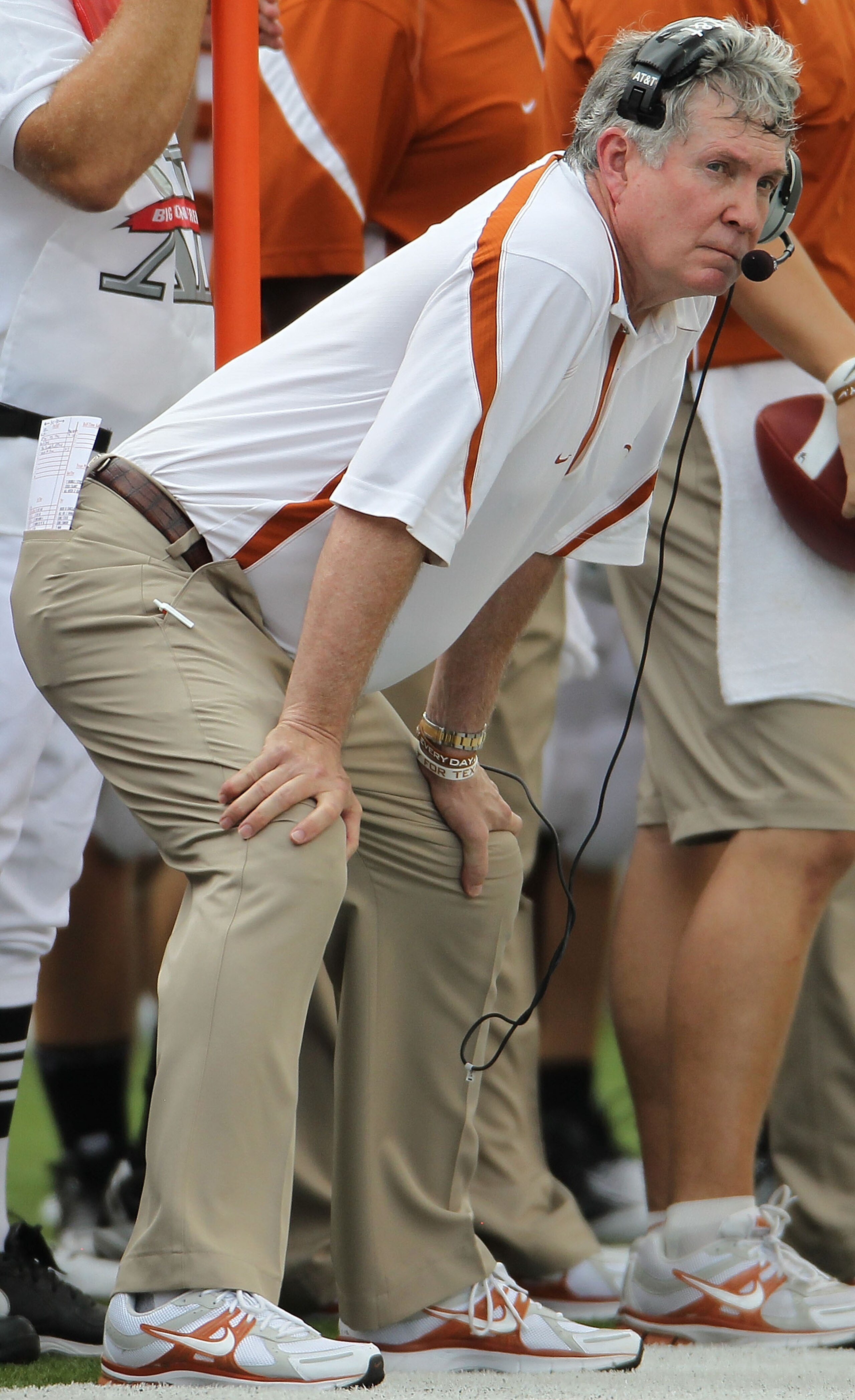 AUSTIN, TX - SEPTEMBER 25:  Head coach Mack Brown of the Texas Longhorns during a game against the UCLA Bruins at Darrell K Royal-Texas Memorial Stadium on September 25, 2010 in Austin, Texas.  (Photo by Ronald Martinez/Getty Images)