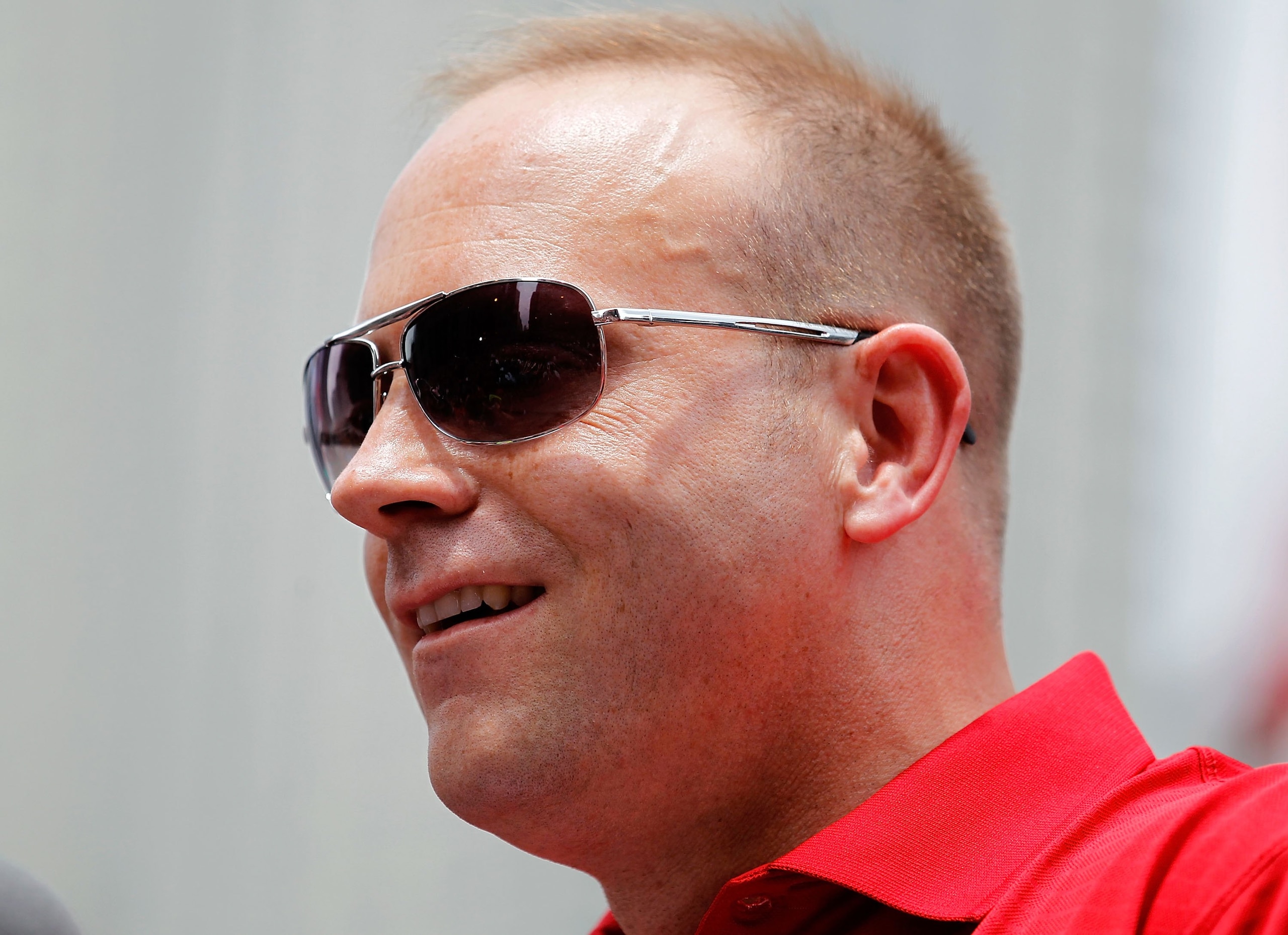 CHICAGO - JUNE 11: General Manager Stan Bowman of the Chicago Blackhawks speaks to the crowd during the Chicago Blackhawks Stanley Cup victory parade and rally on June 11, 2010 in Chicago, Illinois.  (Photo by Jonathan Daniel/Getty Images)