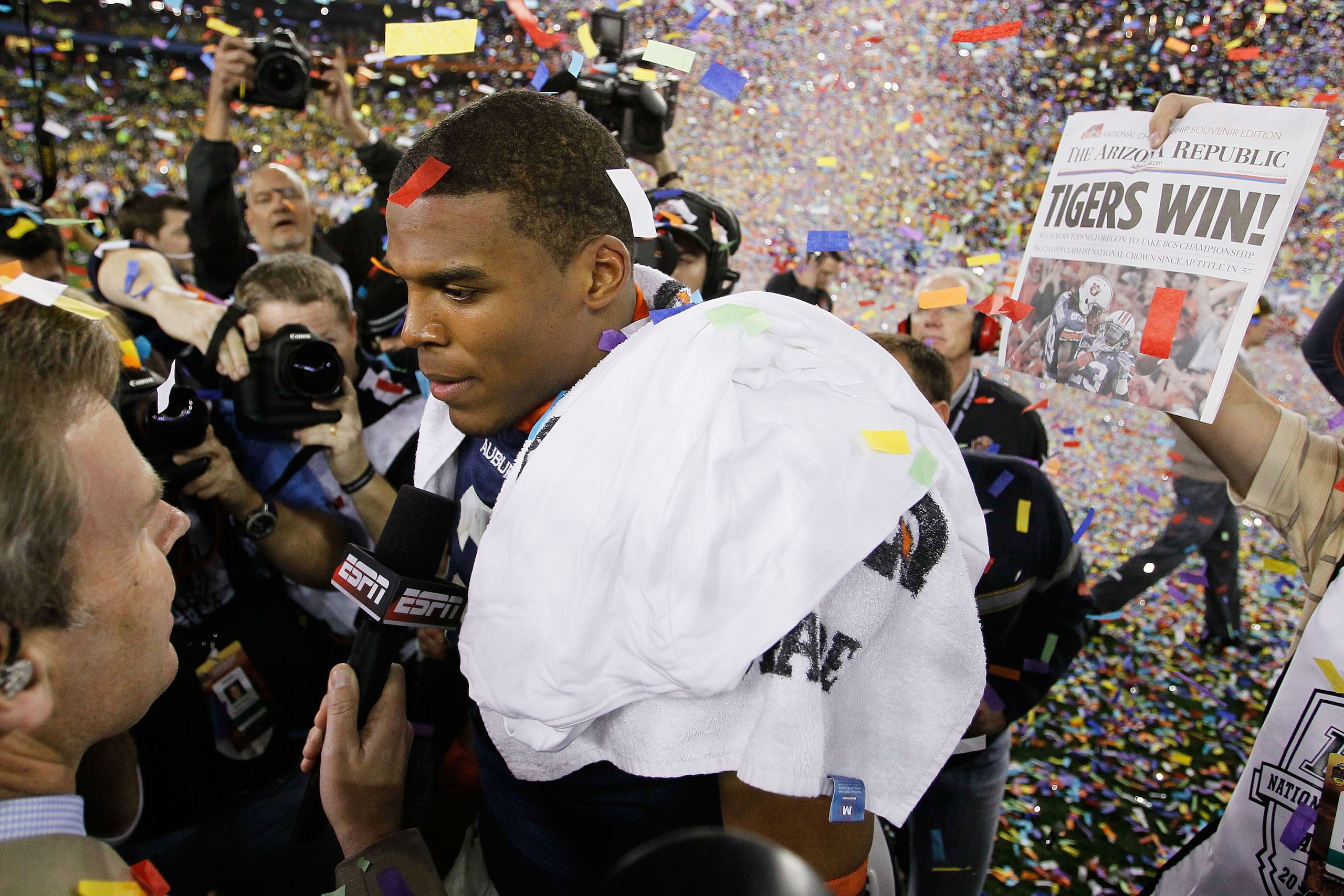 GLENDALE, AZ - JANUARY 10: Quarterback Cameron Newton #2 of the Auburn Tigers celebrates their 22-19 victory after defeating the Oregon Ducks in the Tostitos BCS National Championship Game at University of Phoenix Stadium on January 10, 2011 in Glendale, GLENDALE, AZ - JANUARY 10: Quarterback Cameron Newton #2 of the Auburn Tigers celebrates their 22-19 victory after defeating the Oregon Ducks in the Tostitos BCS National Championship Game at University of Phoenix Stadium on January 10, 2011 in Glendale,