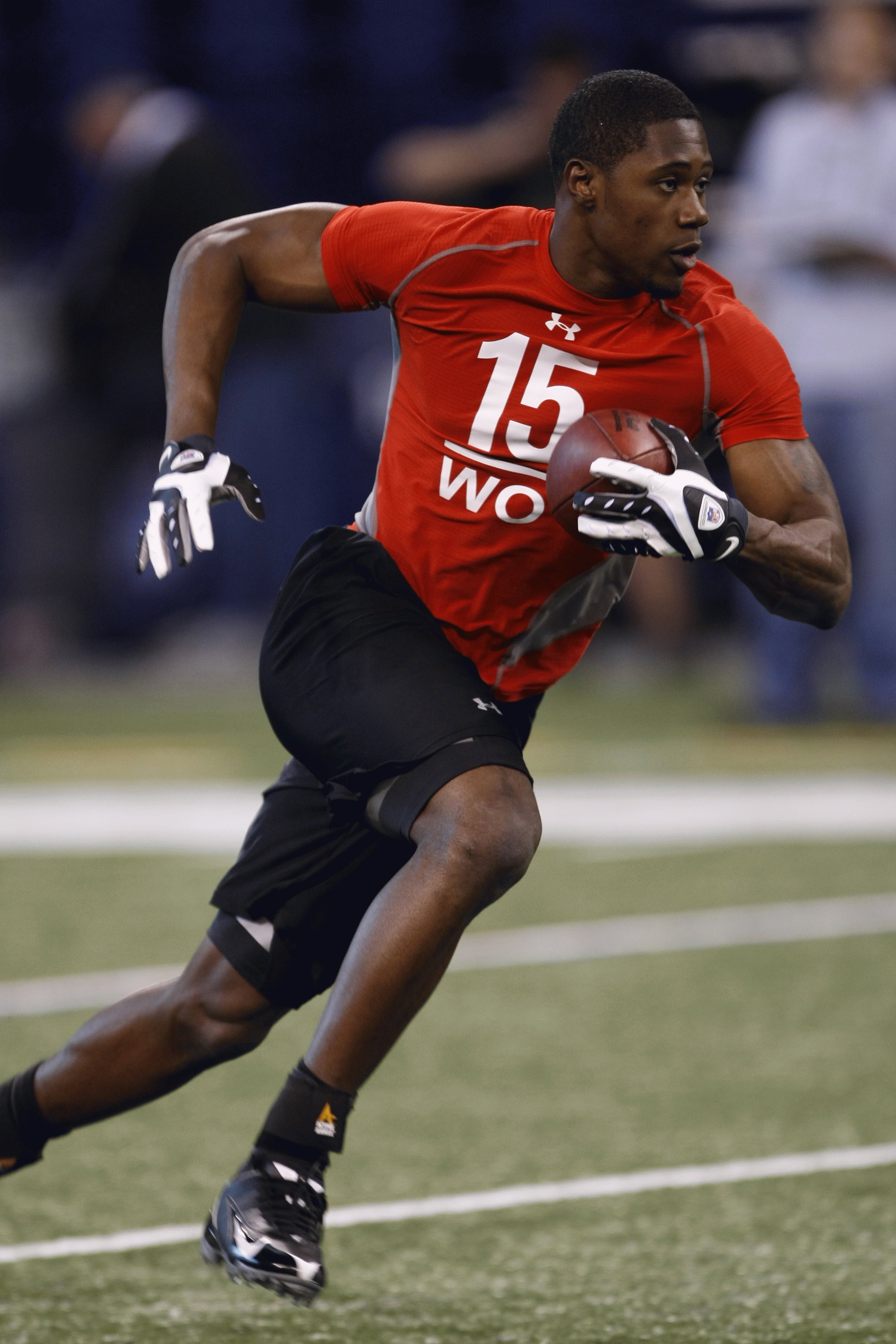 INDIANAPOLIS, IN - FEBRUARY 22:  Wide receiver Darrius Heyword-Bey of Maryland catches the football during the NFL Scouting Combine presented by Under Armour at Lucas Oil Stadium on February 22, 2009 in Indianapolis, Indiana. (Photo by Scott Boehm/Getty I