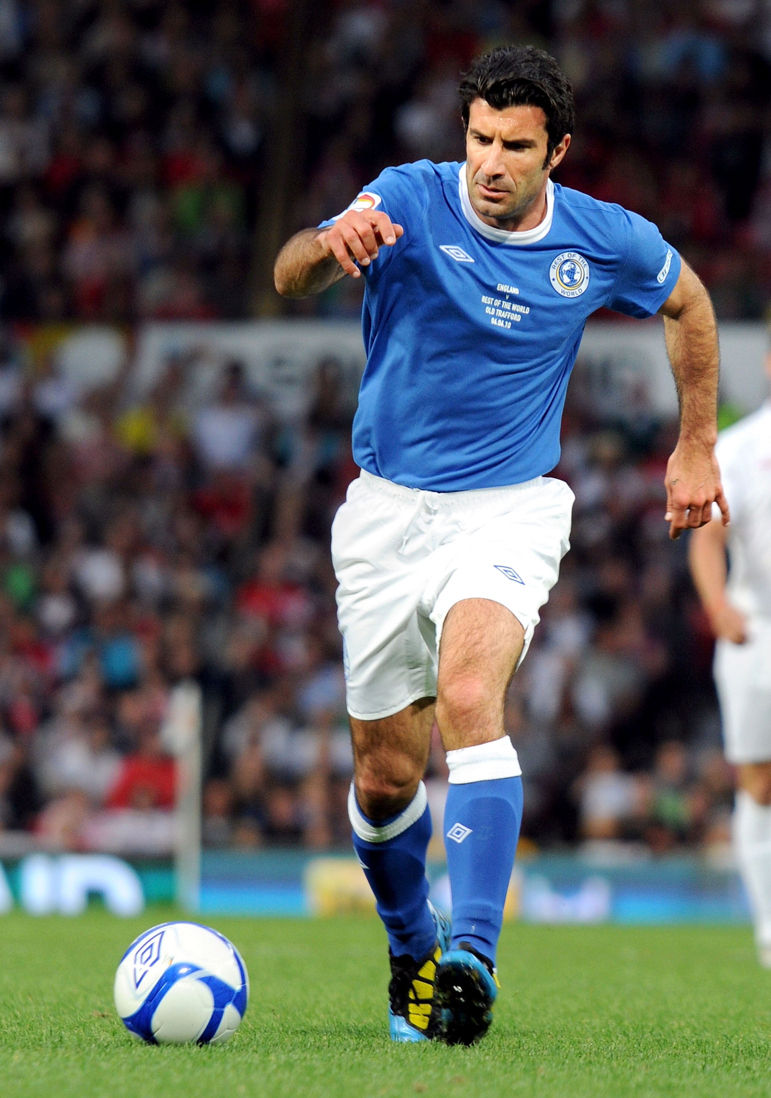 MANCHESTER, ENGLAND - JUNE 06: Luis Figo participates in Soccer Aid in aid of UNICEF at Old Trafford on June 6, 2010 in Manchester, England. (Photo by Shirlaine Forrest/Getty Images) MANCHESTER, ENGLAND - JUNE 06: Luis Figo participates in Soccer Aid in aid of UNICEF at Old Trafford on June 6, 2010 in Manchester, England. (Photo by Shirlaine Forrest/Getty Images)