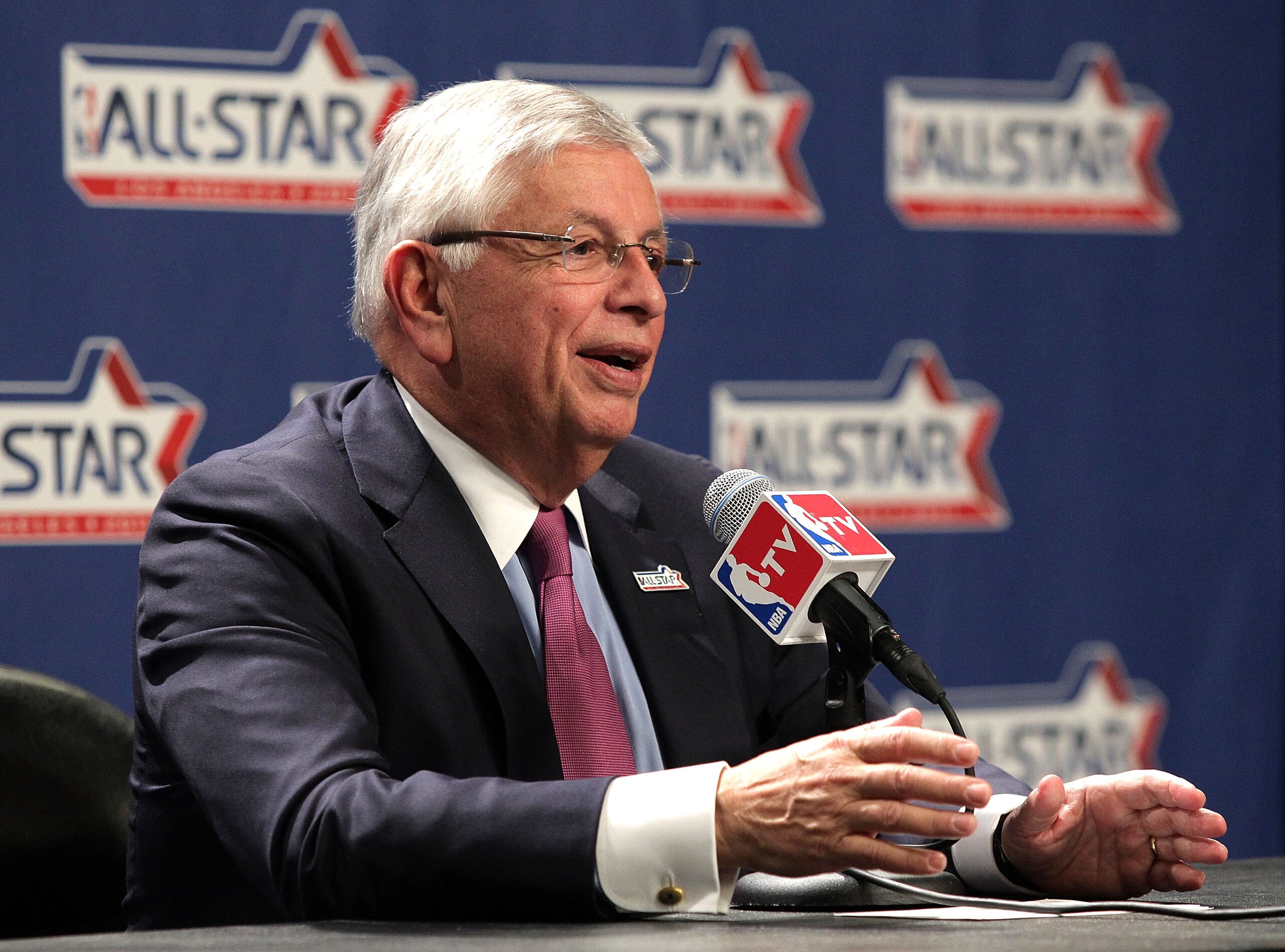 LOS ANGELES, CA - FEBRUARY 19:  NBA Commissioner David Stern addresses the media before the start of NBA All-Star Saturday Night at Staples Center on February 19, 2011 in Los Angeles, California.  (Photo by Noel Vasquez/Getty Images)