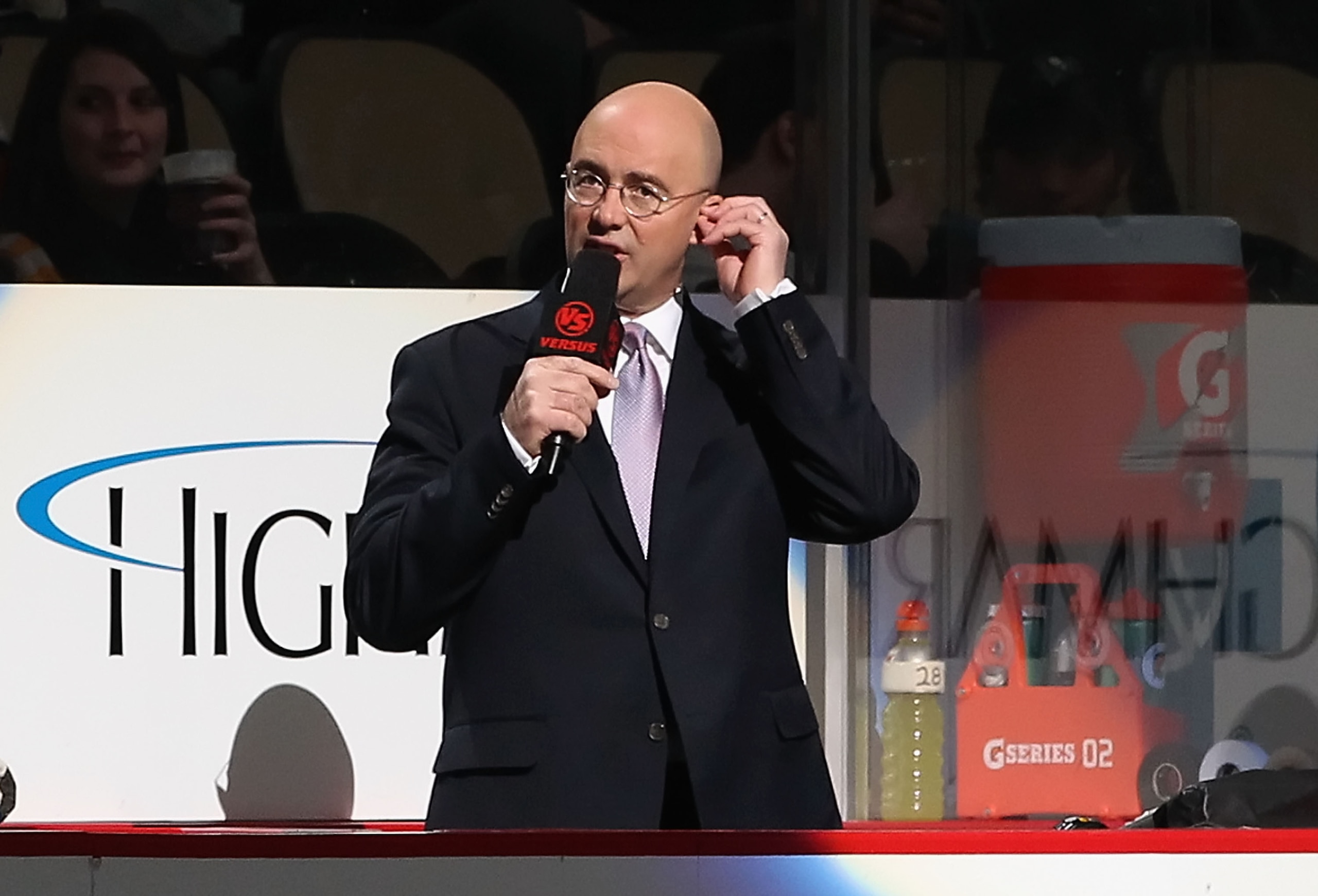 PITTSBURGH, PA - FEBRUARY 21:  Television personality Pierre McGuire works in between the benches during the NHL game between the Pittsburgh Penguins and the Washington Capitals at Consol Energy Center on February 21, 2011 in Pittsburgh, Pennsylvania. The
