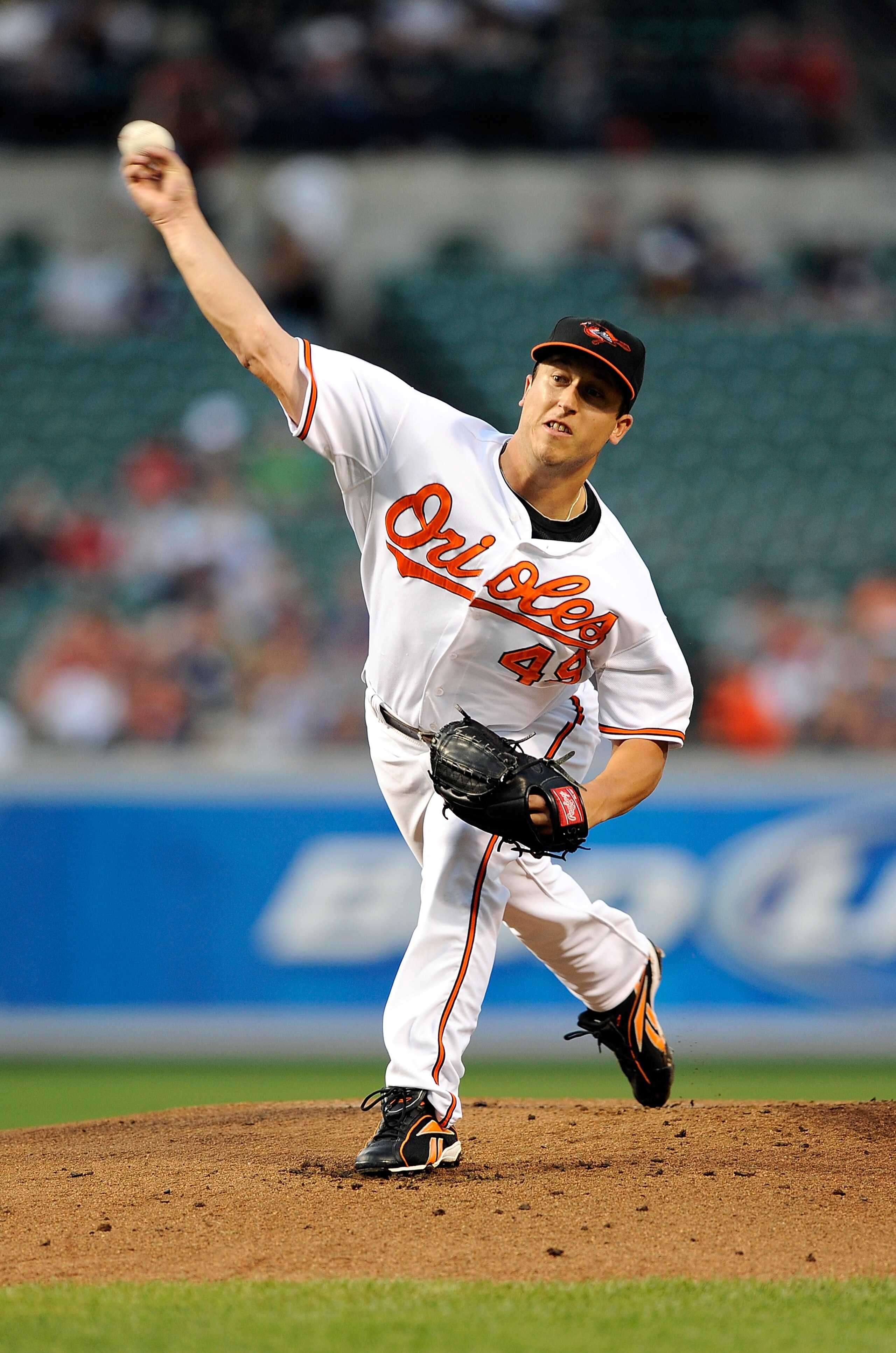 BALTIMORE - SEPTEMBER 02: Jason Berken #49 of the Baltimore Orioles pitches against the New York Yankees at Camden Yards on September 2, 2009 in Baltimore, Maryland. (Photo by Greg Fiume/Getty Images) BALTIMORE - SEPTEMBER 02: Jason Berken #49 of the Baltimore Orioles pitches against the New York Yankees at Camden Yards on September 2, 2009 in Baltimore, Maryland. (Photo by Greg Fiume/Getty Images)
