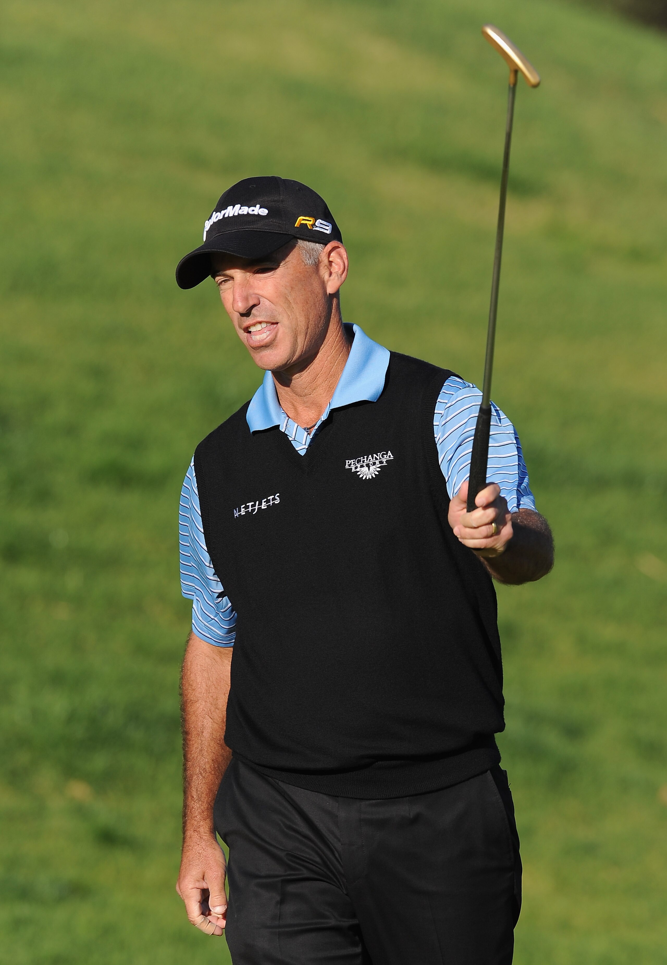 PACIFIC PALISADES, CA - FEBRUARY 17:  Corey Pavin reacts to his putt on the second hole during the first round of the Northern Trust Open at Riviera Country Club on February 17, 2011 in Pacific Palisades, California.  (Photo by Stuart Franklin/Getty Image