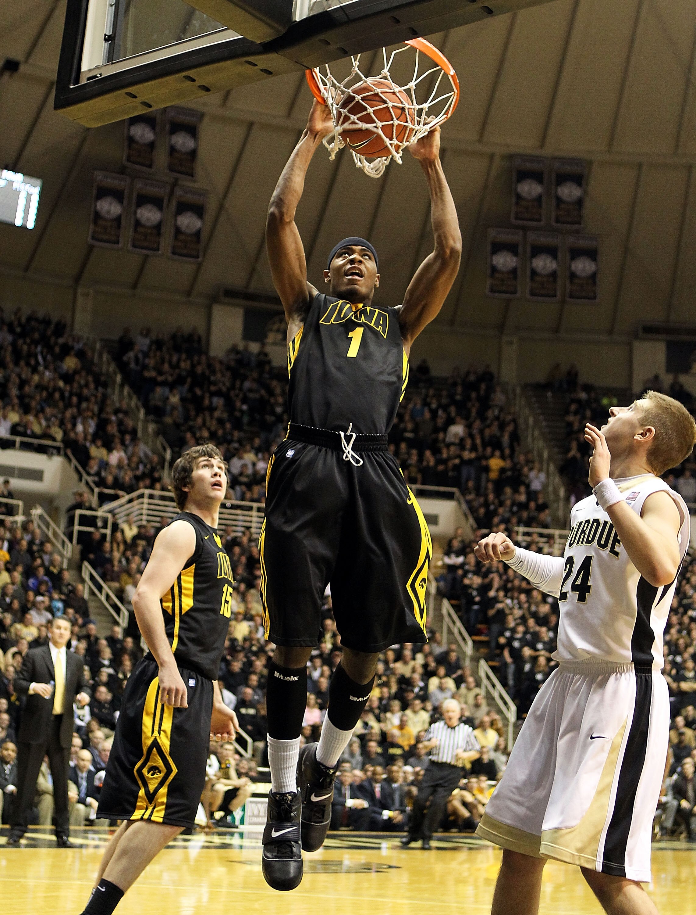 WEST LAFAYETTE, IN - JANUARY 09:  Meisahn Basabe #1 of the Iowa Hawkeyes dunks during the Big Ten Conference game against the Purdue Boilermakers at Mackey Arena on January 9, 2011 in West Lafayette, Indiana.  (Photo by Andy Lyons/Getty Images)