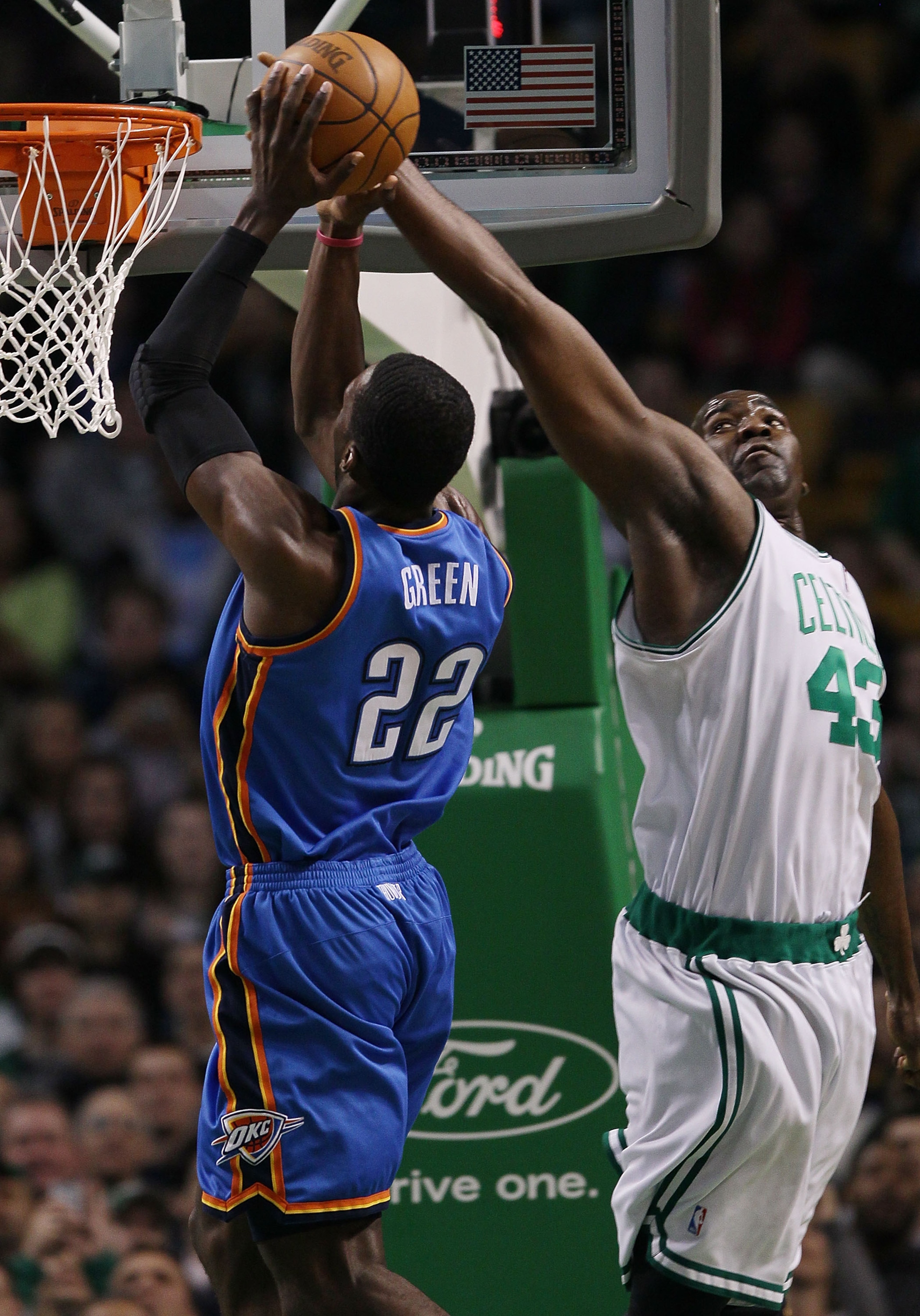 BOSTON - MARCH 31:  Kendrick Perkins #43 of the Boston Celtics blocks a shot by Jeff Green #22 of the Oklahoma City Thunder on March 31, 2010 at the TD Garden in Boston, Massachusetts.  NOTE TO USER: User expressly acknowledges and agrees that, by downloa