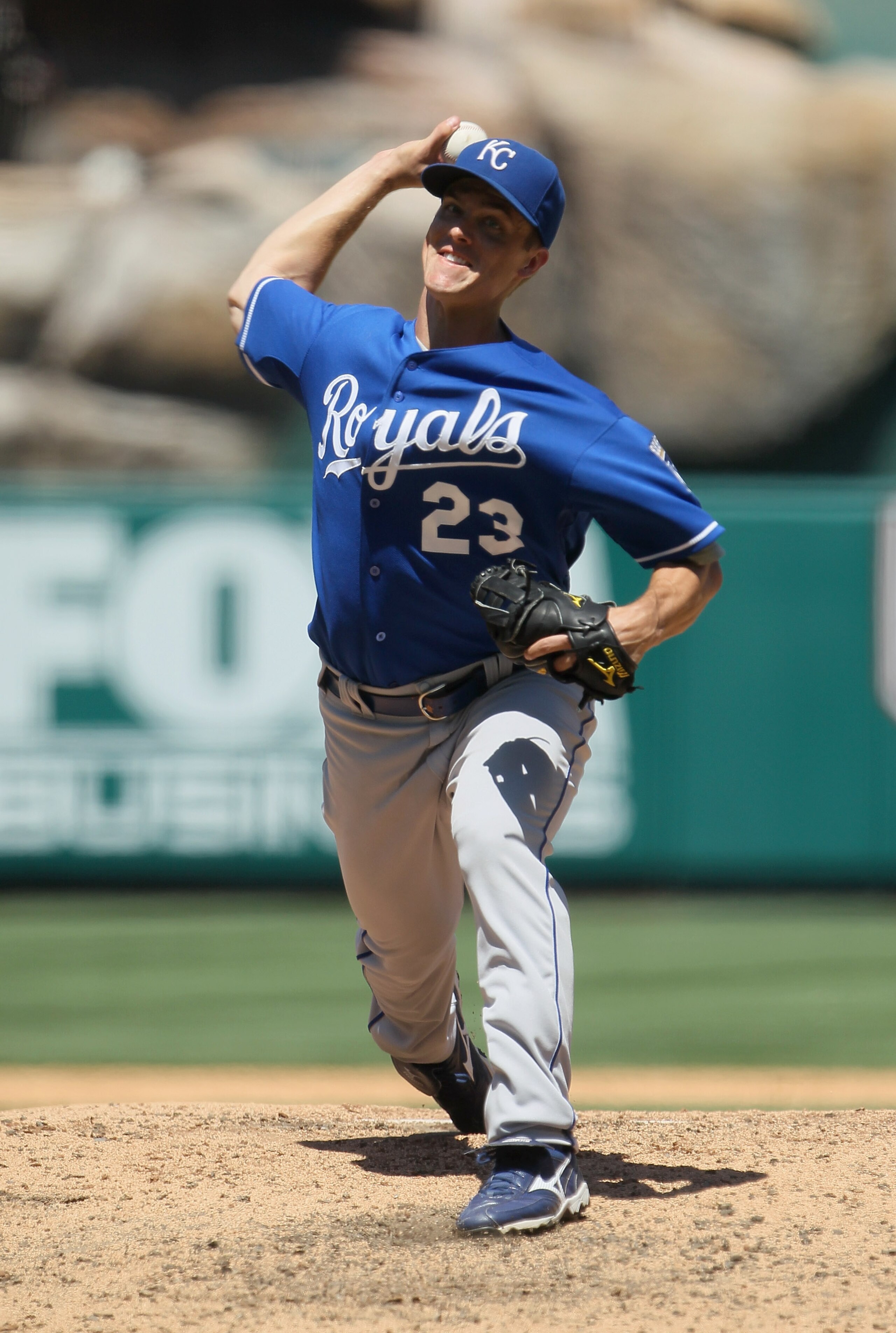 ANAHEIM, CA - AUGUST 11:  Zack Greinke #23 of the Kansas City Royals pitches against the Los Angeles Angels of Anaheim at Angel Stadium on August 11, 2010 in Anaheim, California.  (Photo by Jeff Gross/Getty Images)